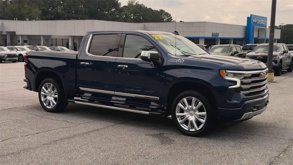 Used 2022 Chevrolet Silverado 1500 High Country with VIN 3GCUDJET0NG500208 for sale in Lawrenceville, GA