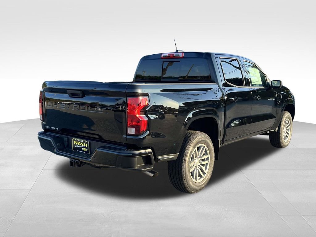 2026 Chevrolet Colorado LT photo 3