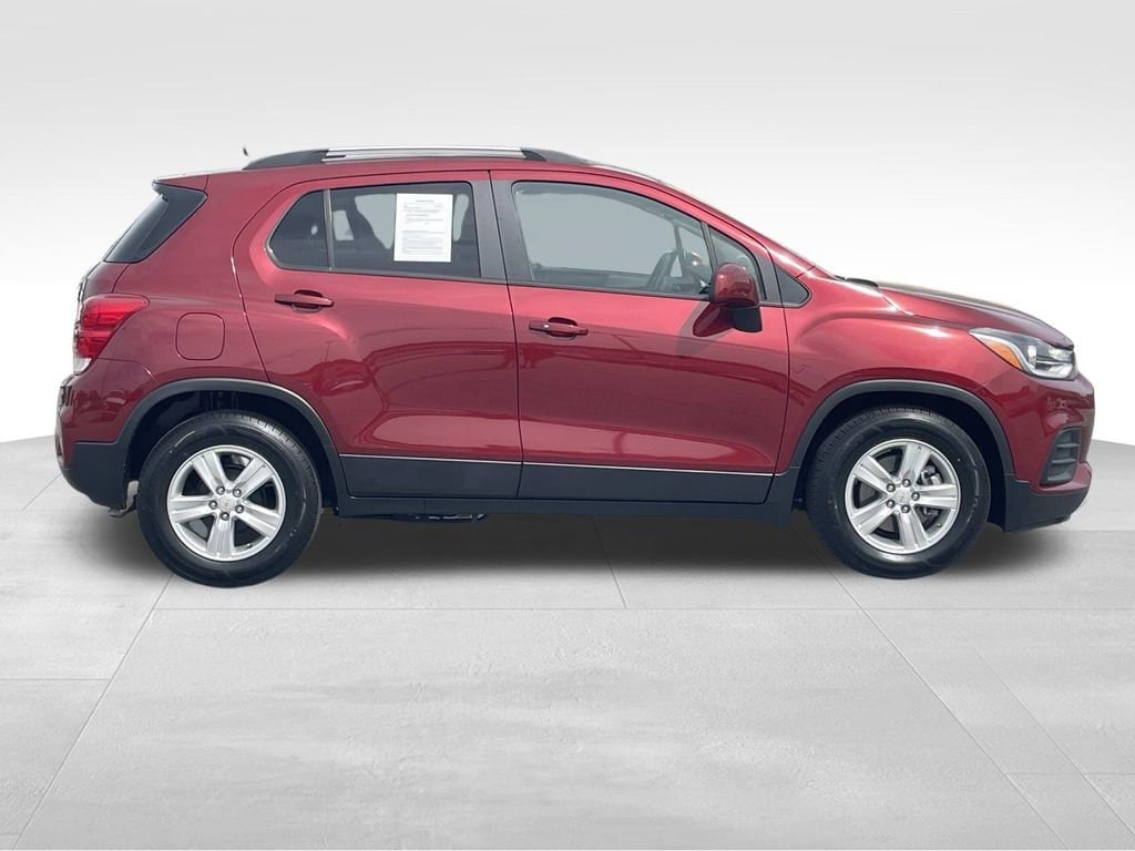 Used 2021 Chevrolet Trax LT with VIN KL7CJLSB9MB331239 for sale in Lawrenceville, GA