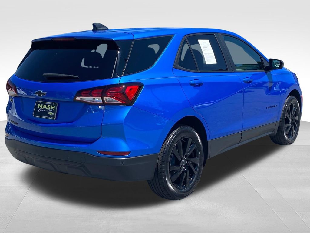 2024 Chevrolet Equinox LS photo 3