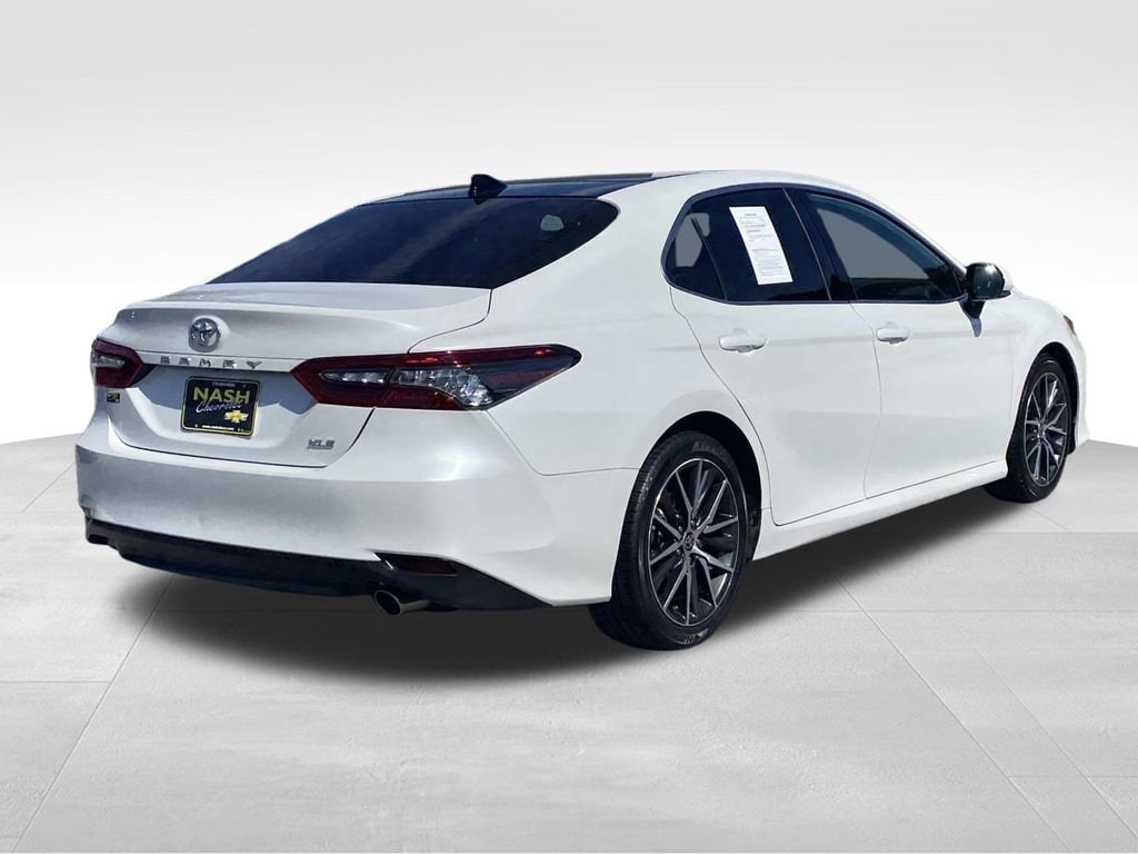 Used 2021 Toyota Camry XLE Sedan