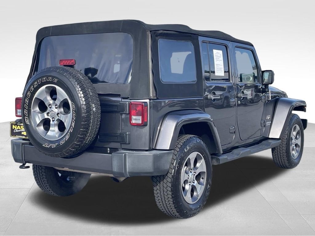 Used 2017 Jeep Wrangler JK Unlimited Sahara 4x4 SUV