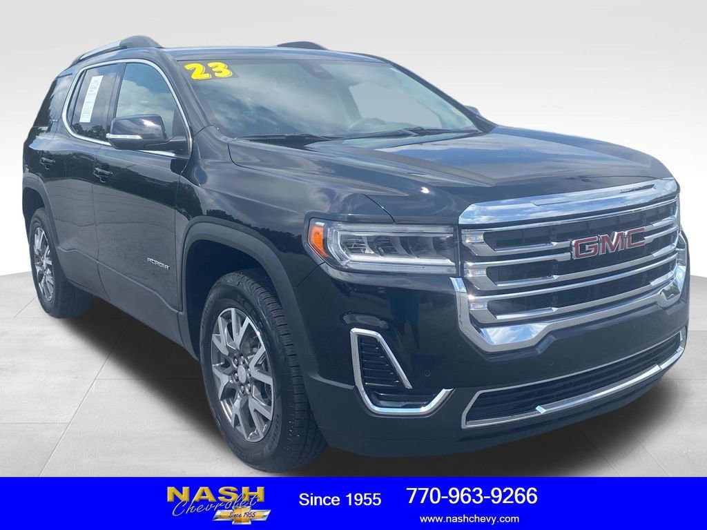 2023 GMC Acadia SLE's photo