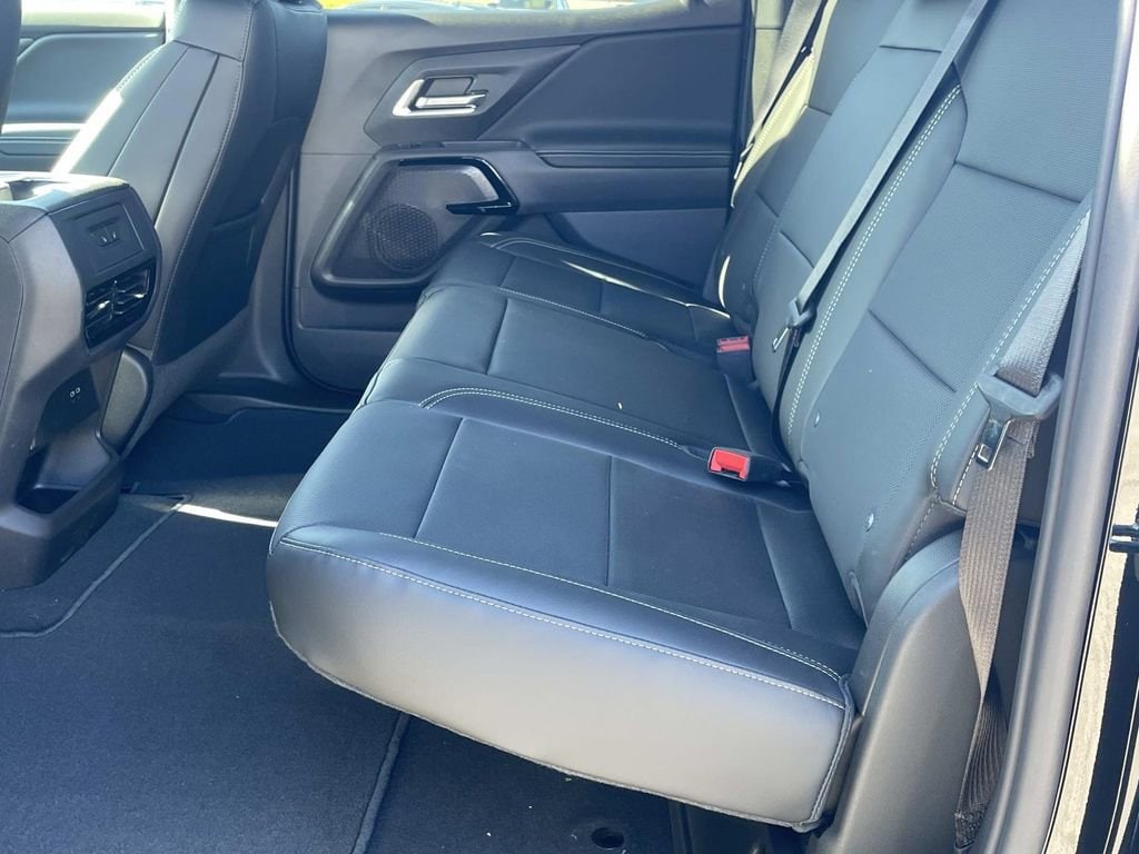 2026 Chevrolet Silverado EV LT - Photo 13
