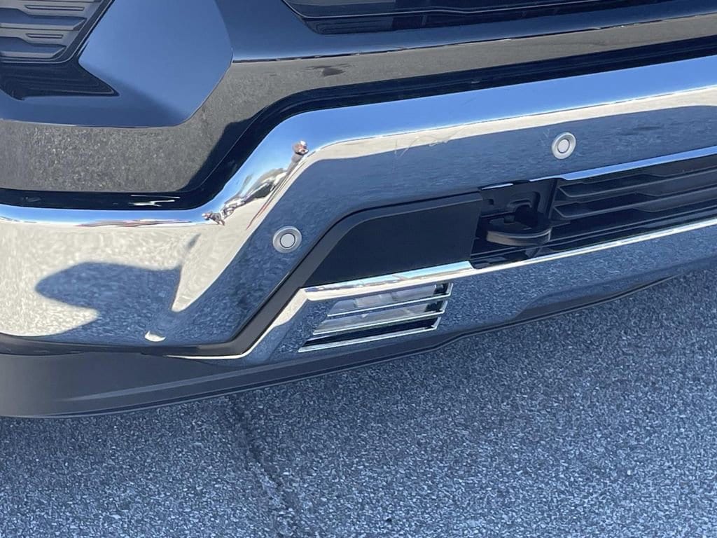 2026 Chevrolet Silverado 1500 LTZ - Photo 10