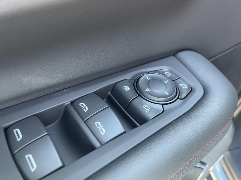 2026 Chevrolet Tahoe RST - Photo 17