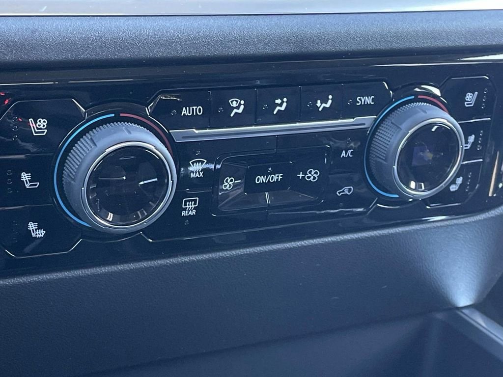 2026 Chevrolet Silverado 1500 LTZ - Photo 24