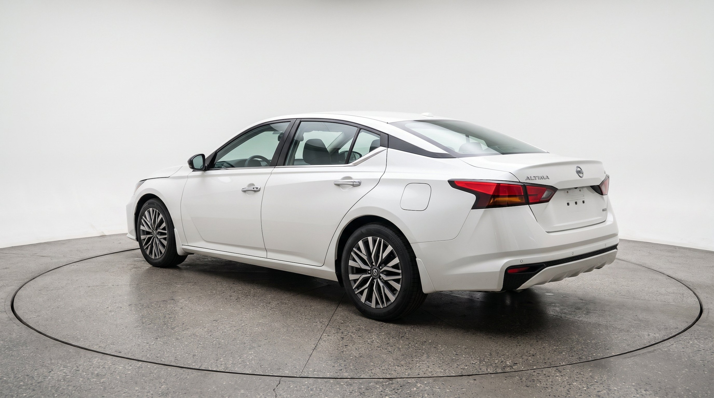 Thumbnail: 2025 Nissan Altima - 6