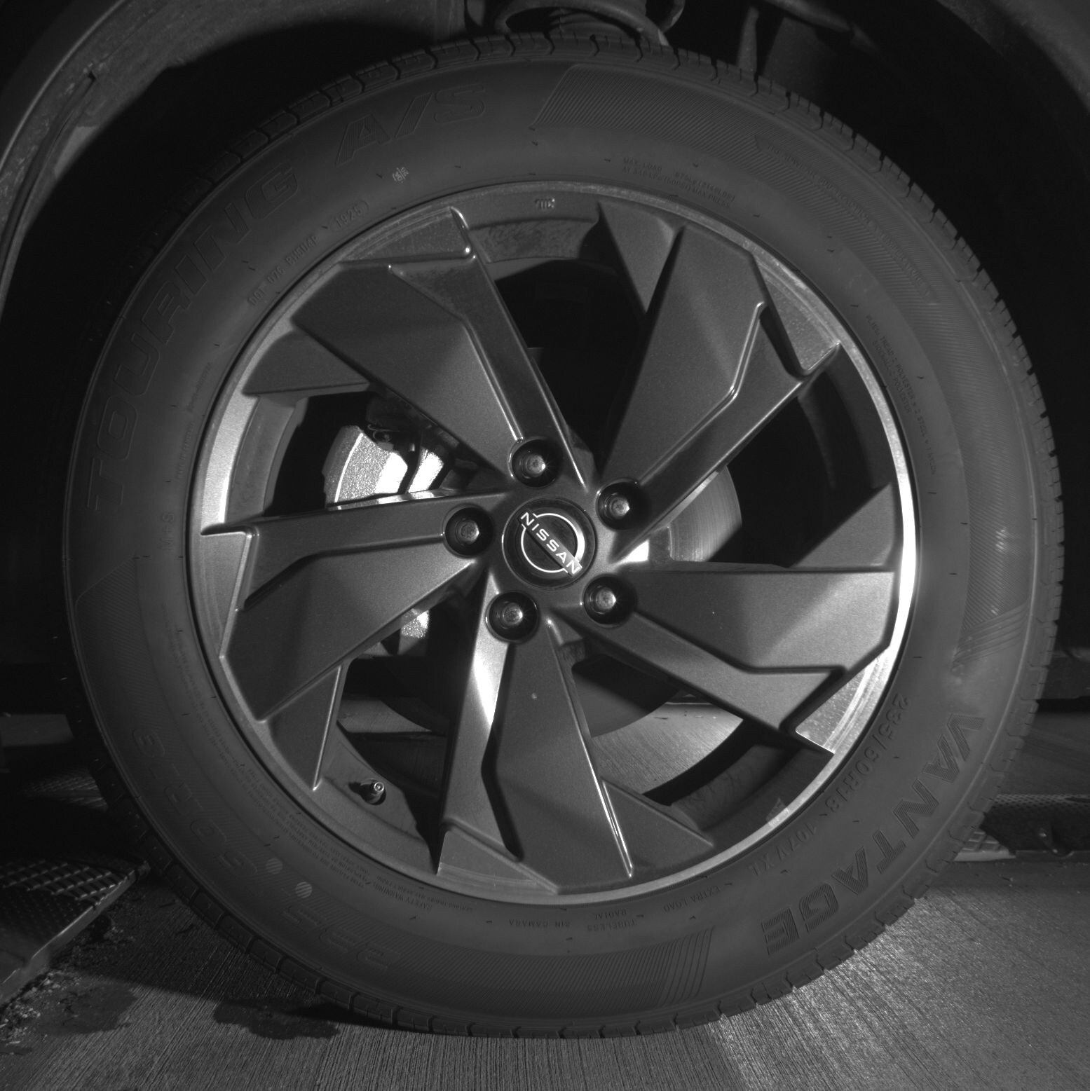 Thumbnail: 2025 Nissan Rogue - 9