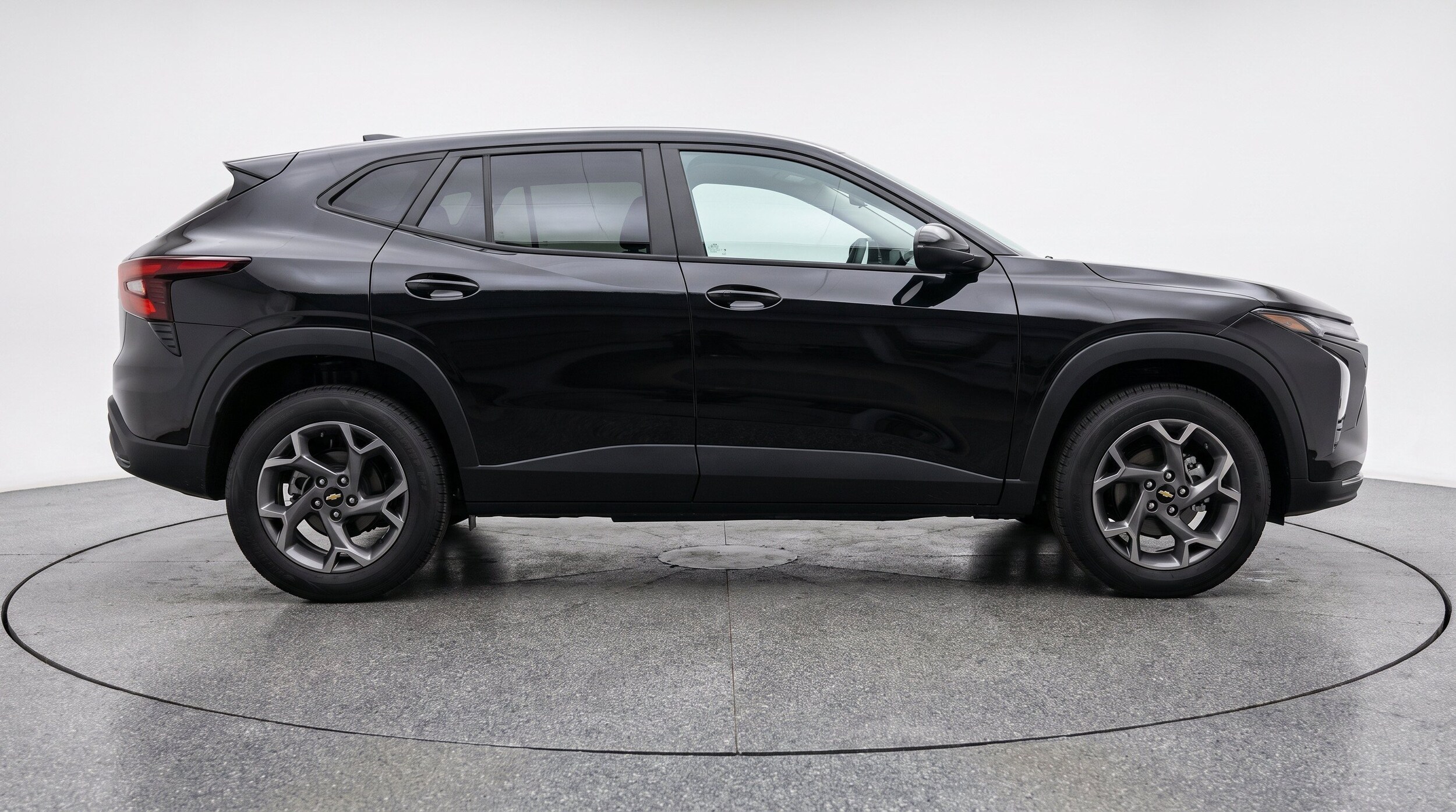 Thumbnail: 2025 Chevrolet Trax - 10