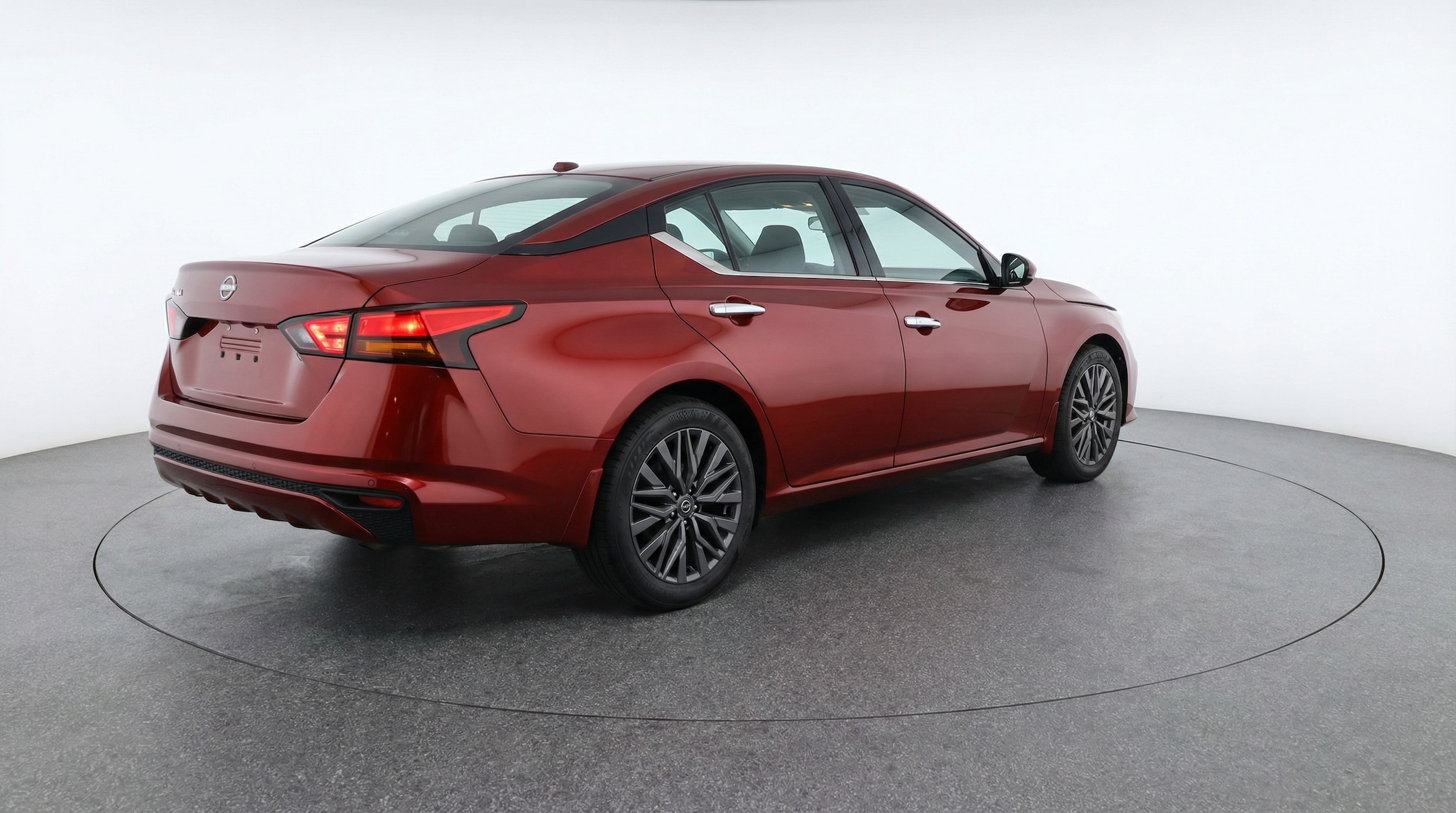 Thumbnail: 2025 Nissan Altima - 7