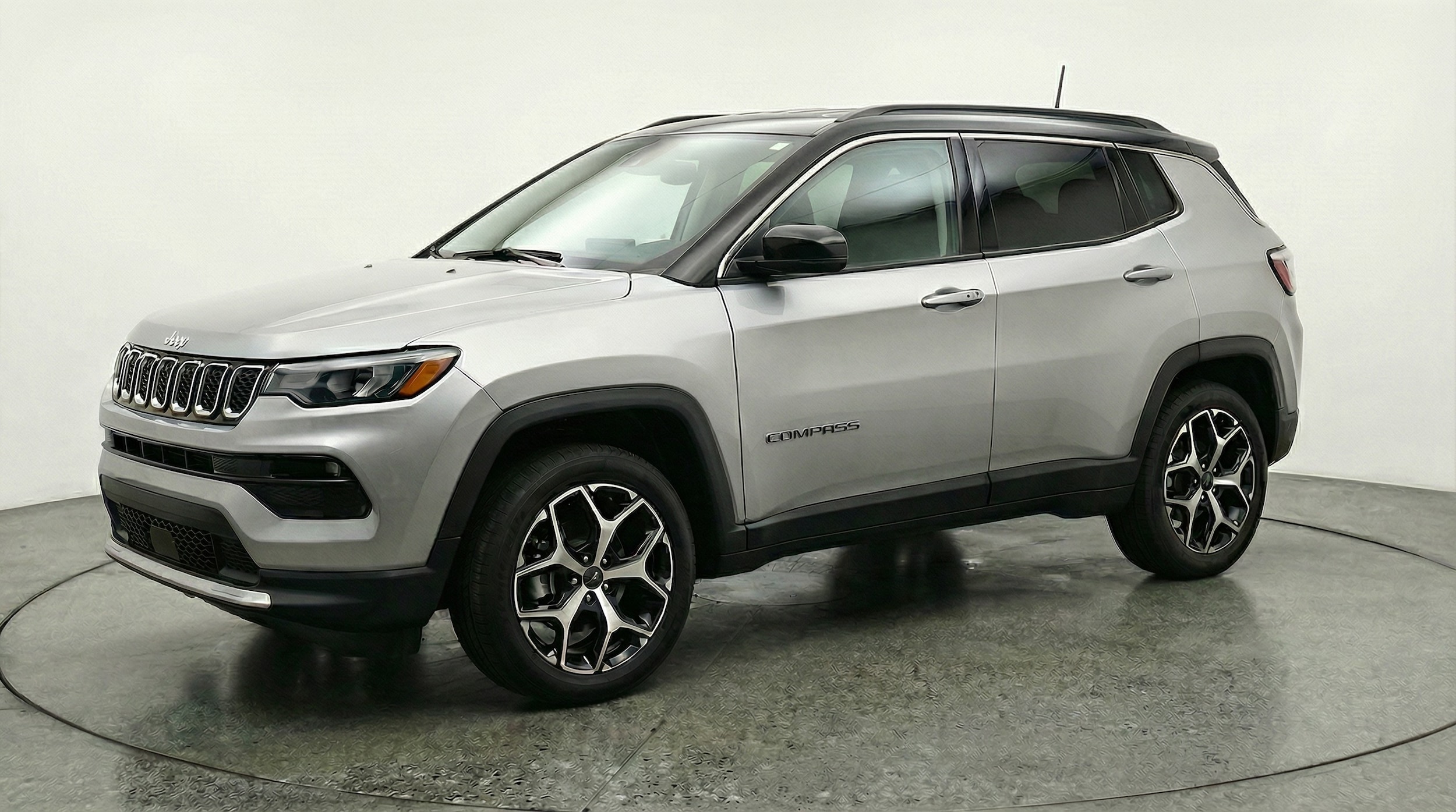 Thumbnail: 2025 Jeep Compass - 3