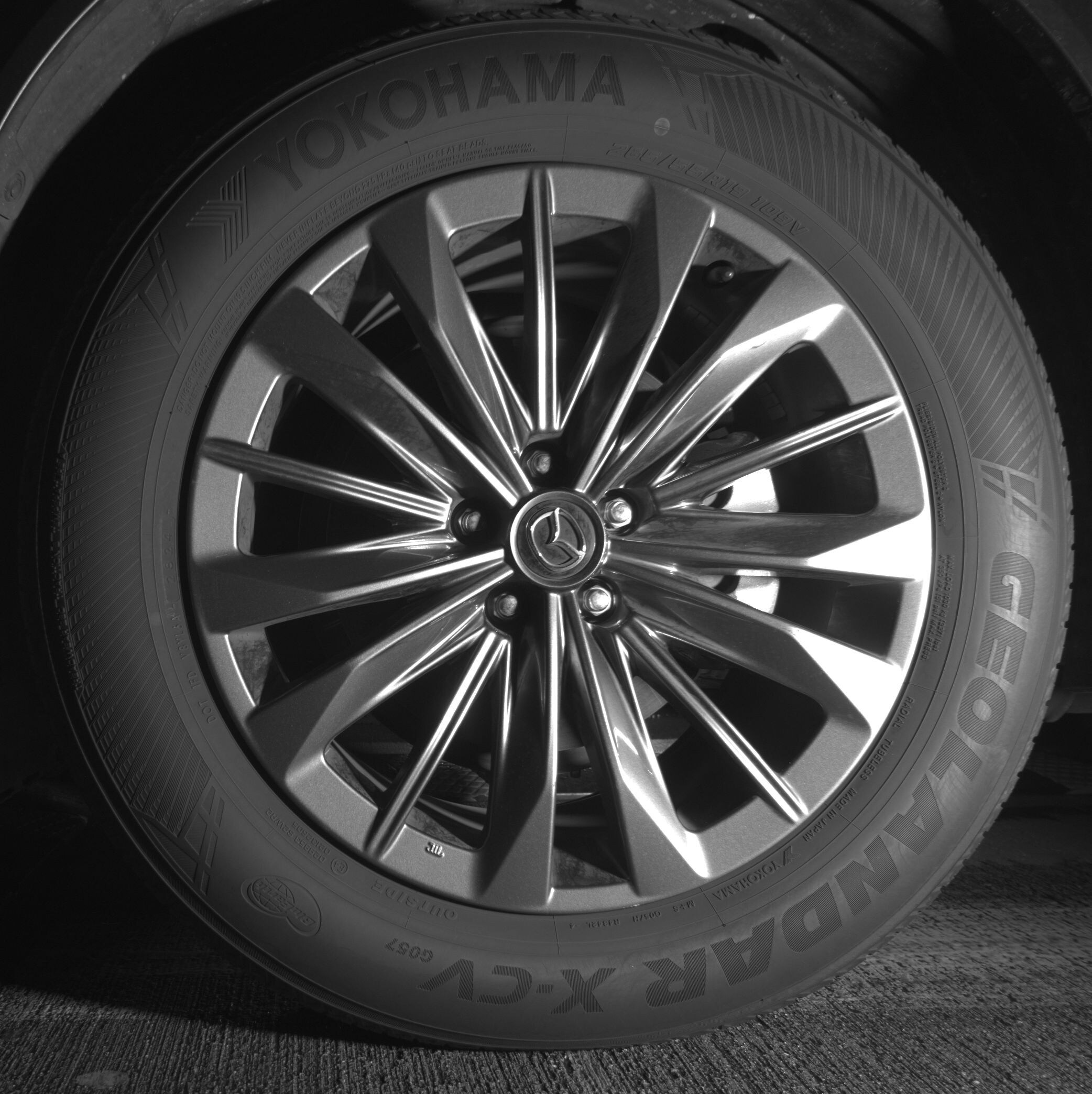 Thumbnail: 2025 Mazda CX-70 - 9