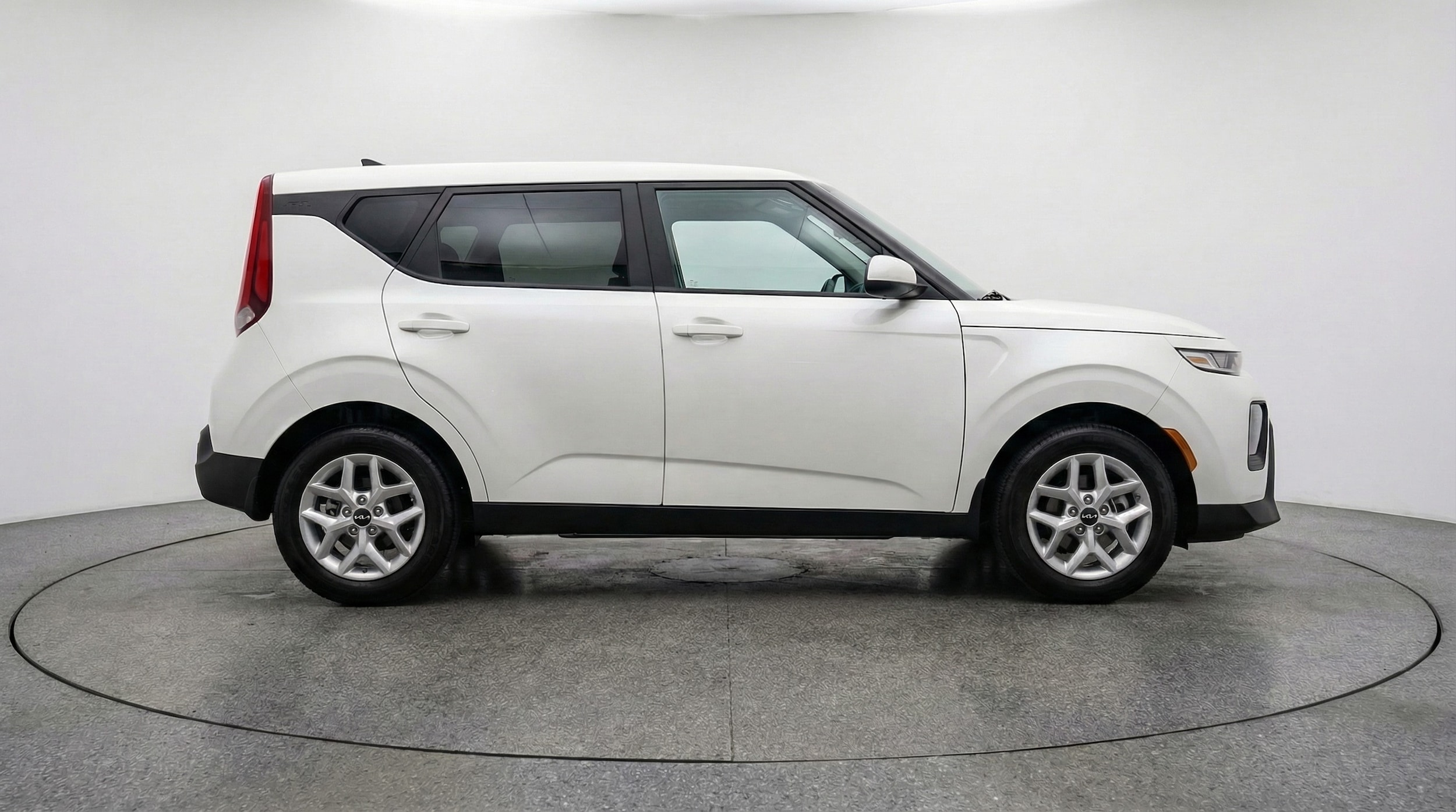 Thumbnail: 2025 Kia Soul - 8