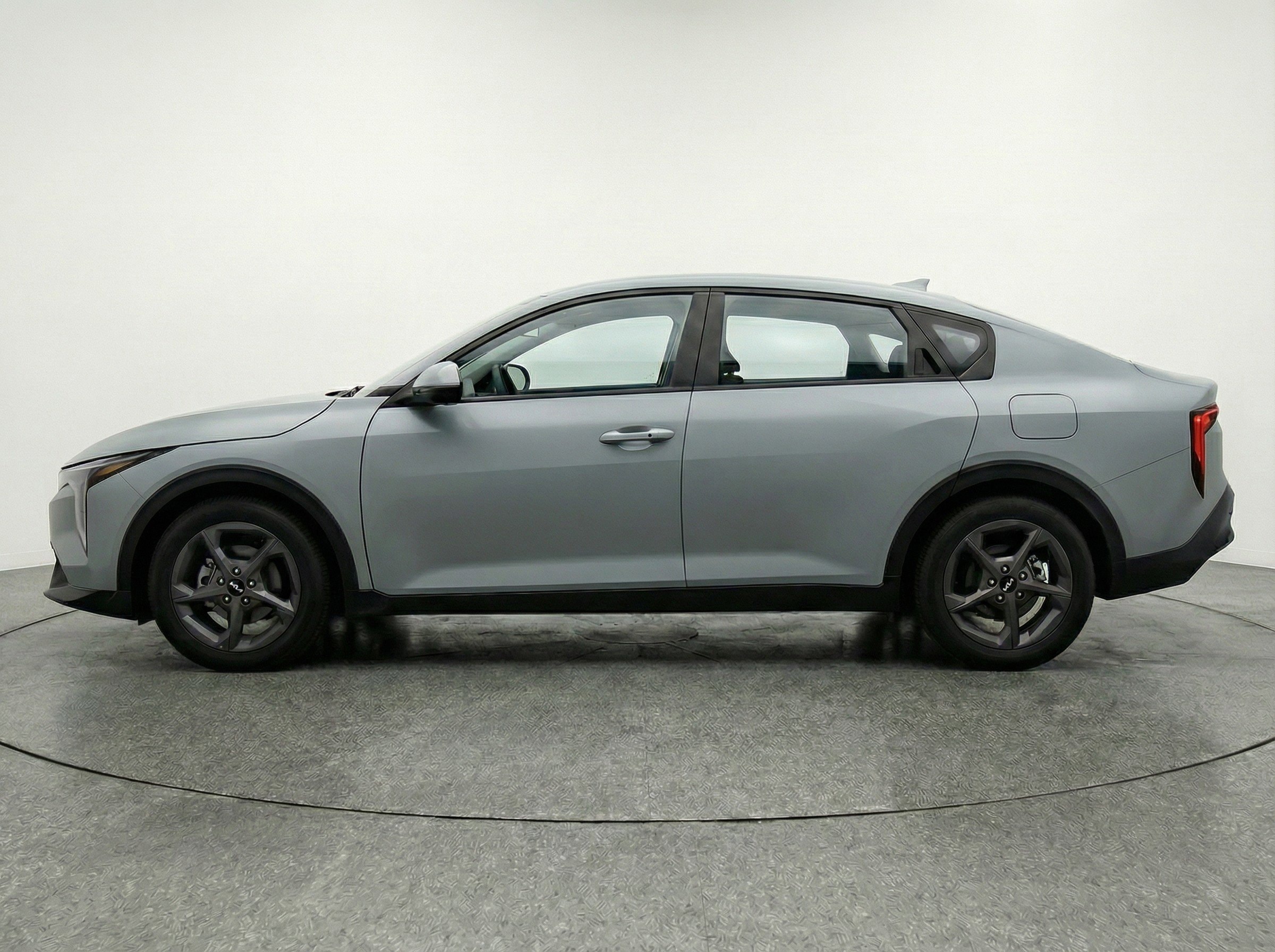 Thumbnail: 2025 Kia K4 - 3