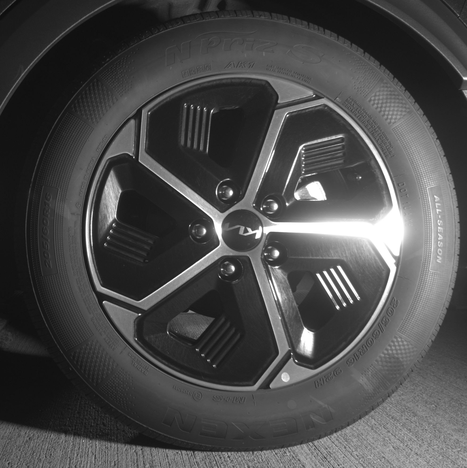 Thumbnail: 2026 Kia Niro - 13
