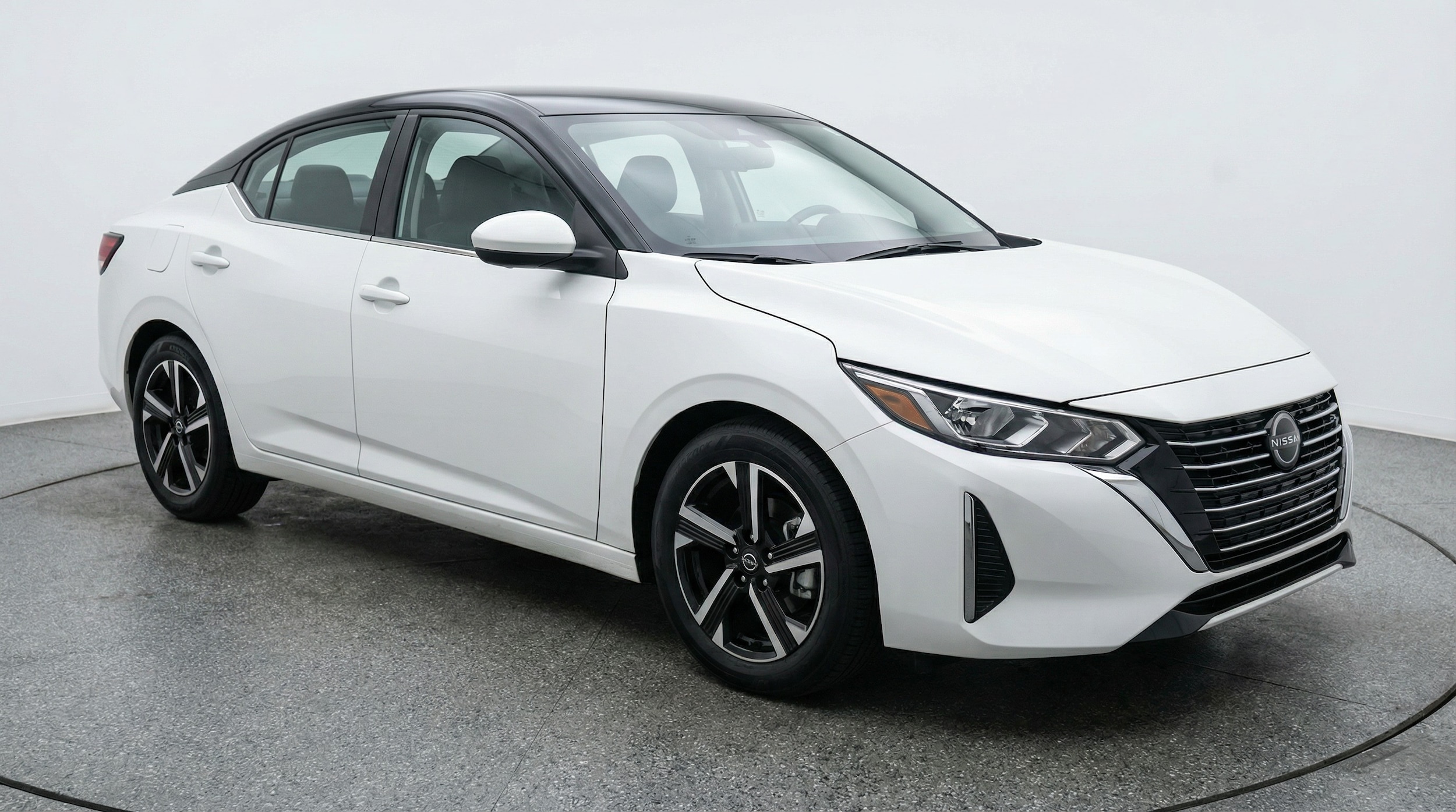 Thumbnail: 2025 Nissan Sentra - 1