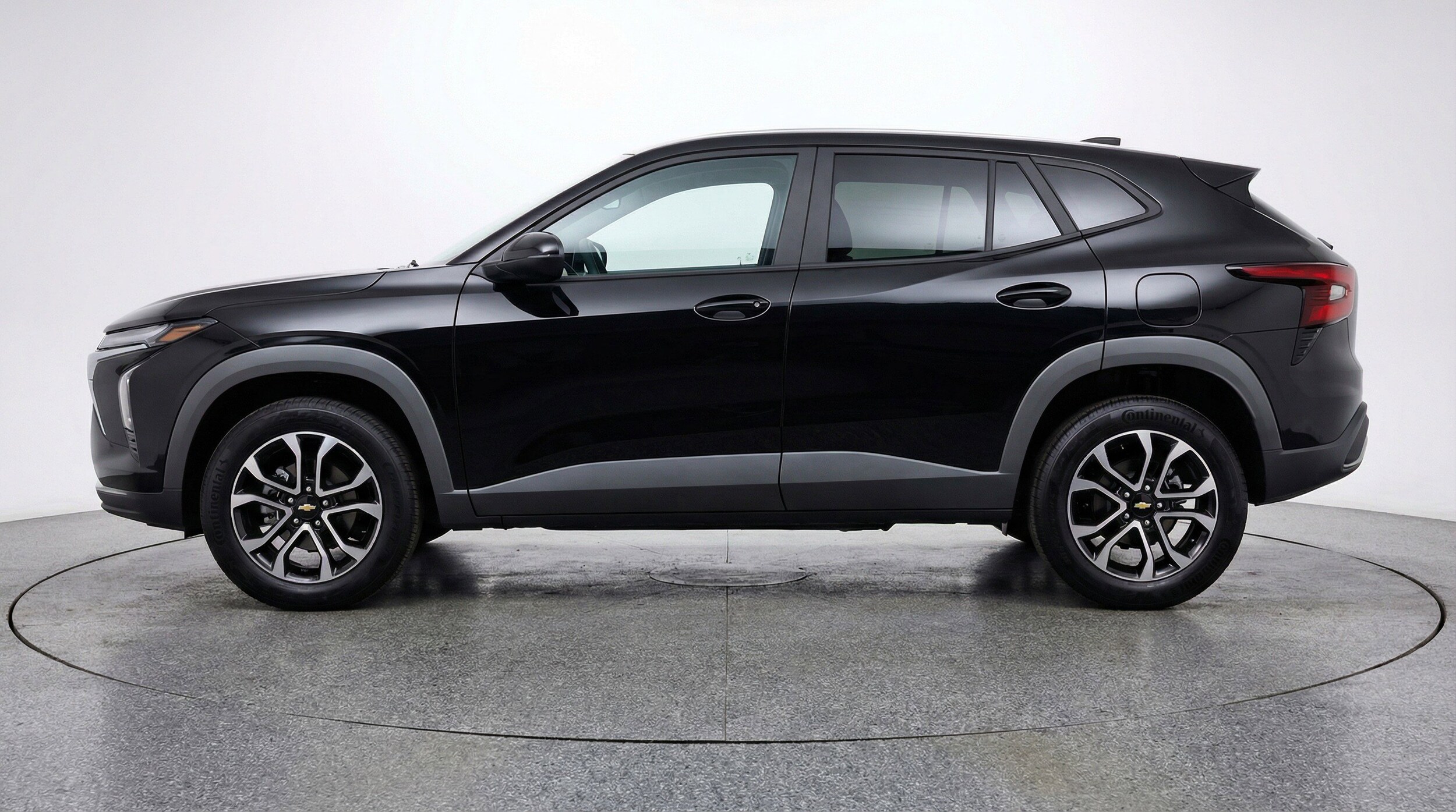 Thumbnail: 2025 Chevrolet TrailBlazer - 3