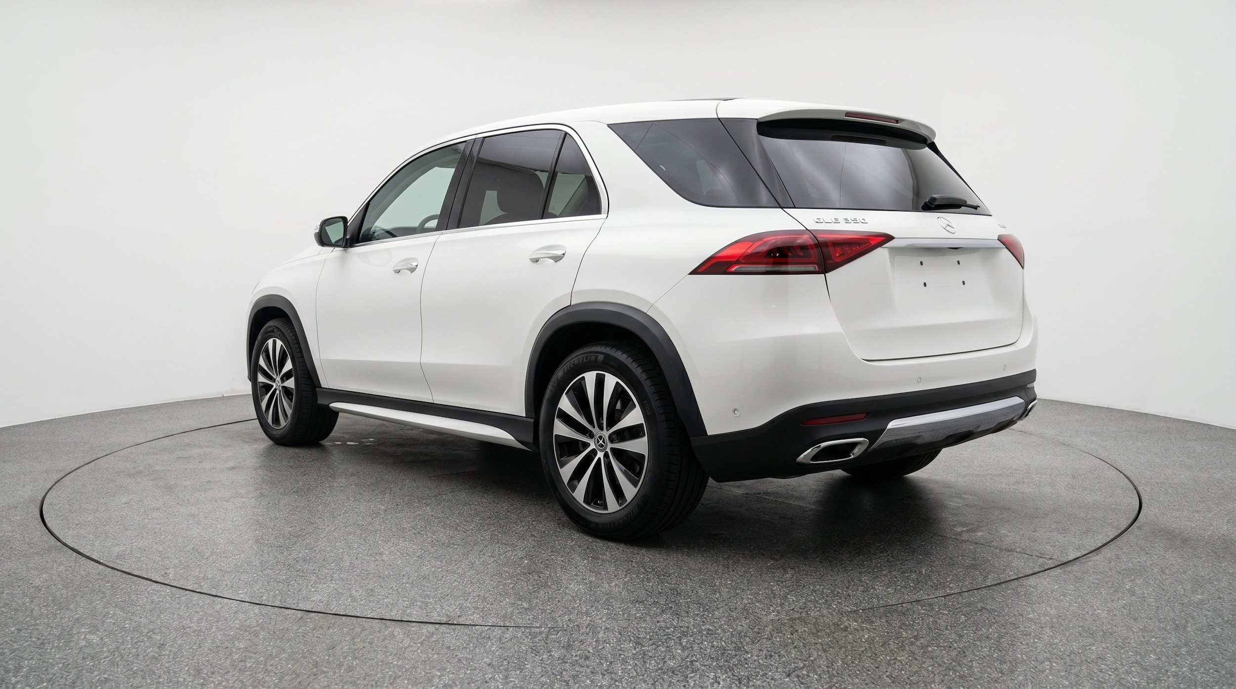 Thumbnail: 2026 Mercedes-Benz GLE - 5