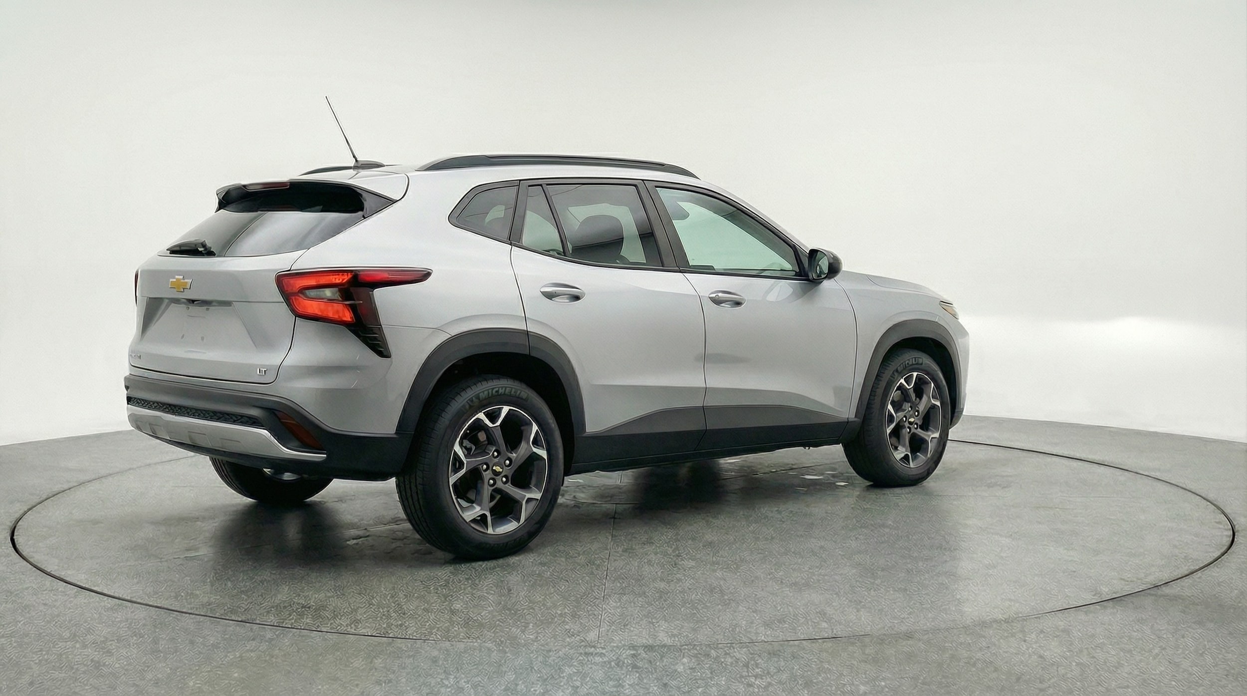 Thumbnail: 2025 Chevrolet Trax - 7