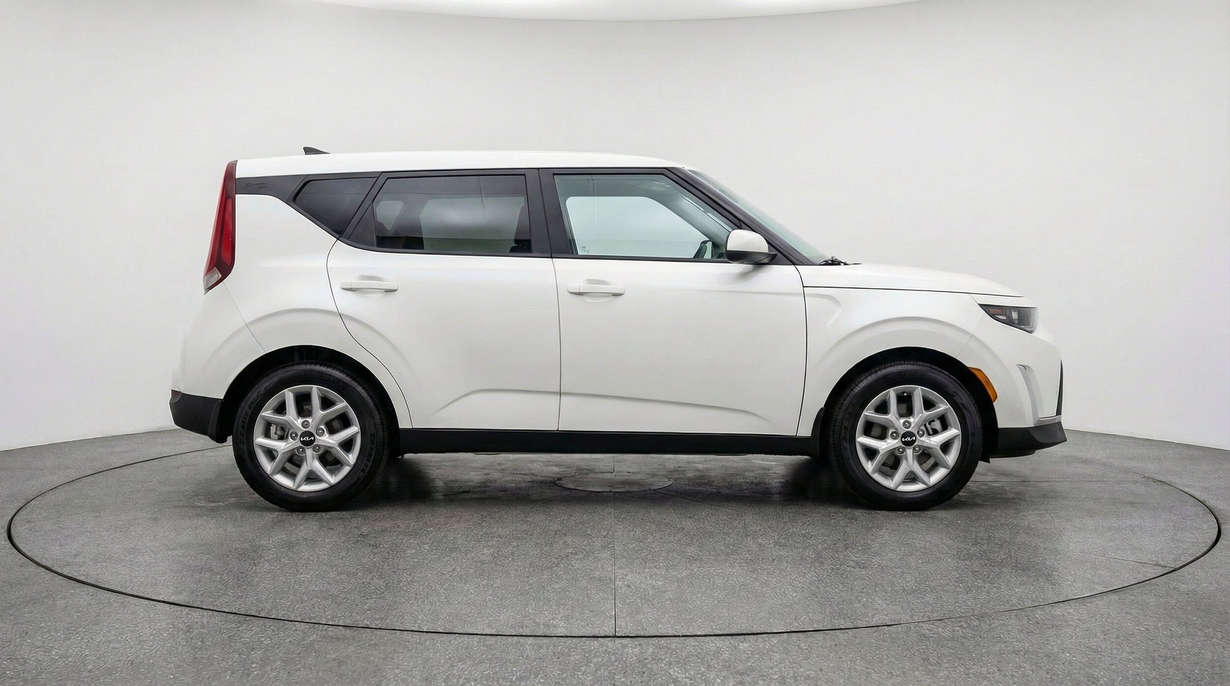 Thumbnail: 2025 Kia Soul - 9