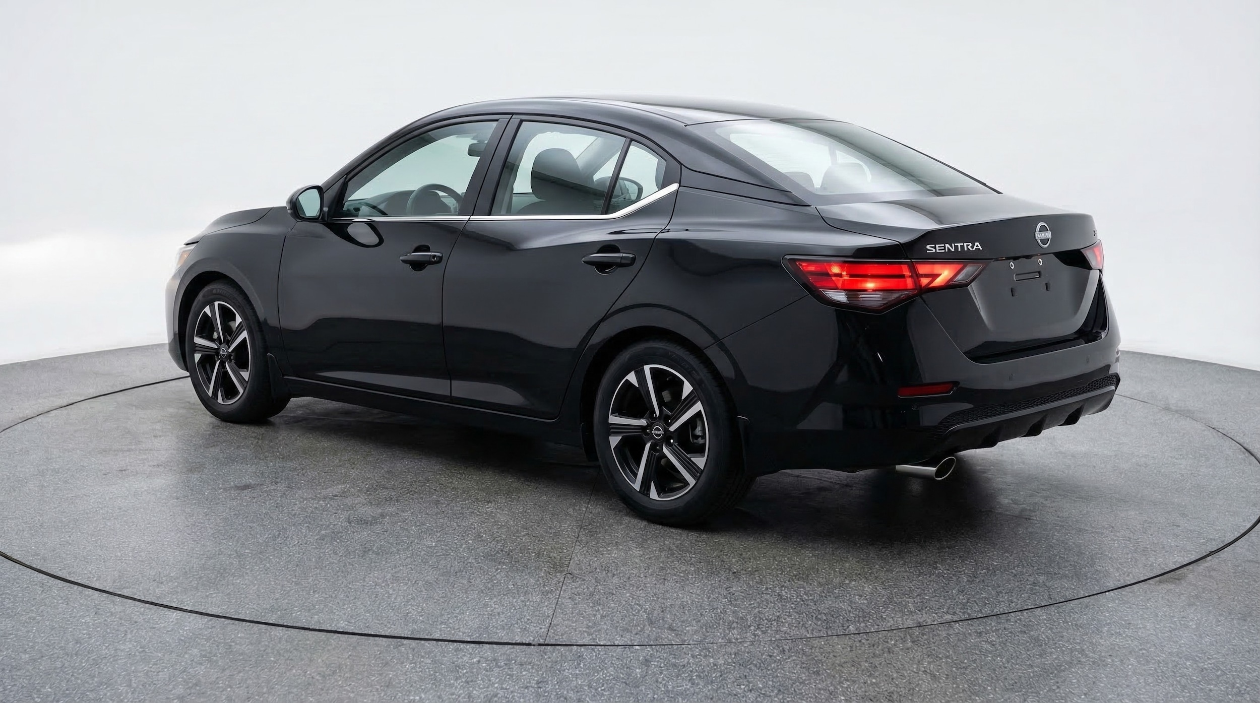 Thumbnail: 2025 Nissan Sentra - 5