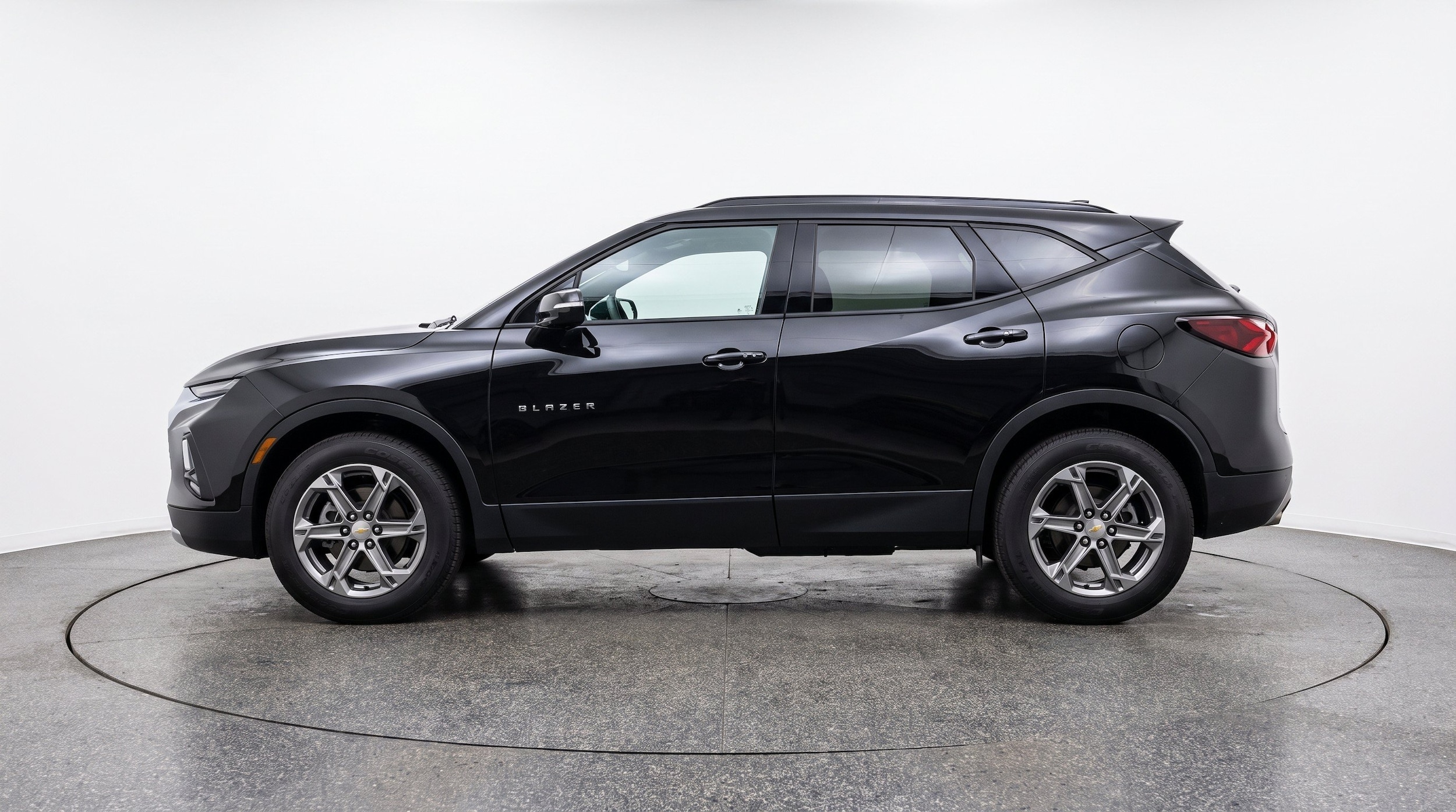 Thumbnail: 2025 Chevrolet Blazer - 3