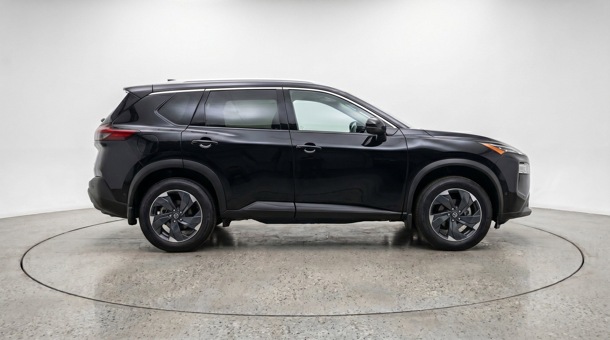 Thumbnail: 2025 Nissan Rogue - 9