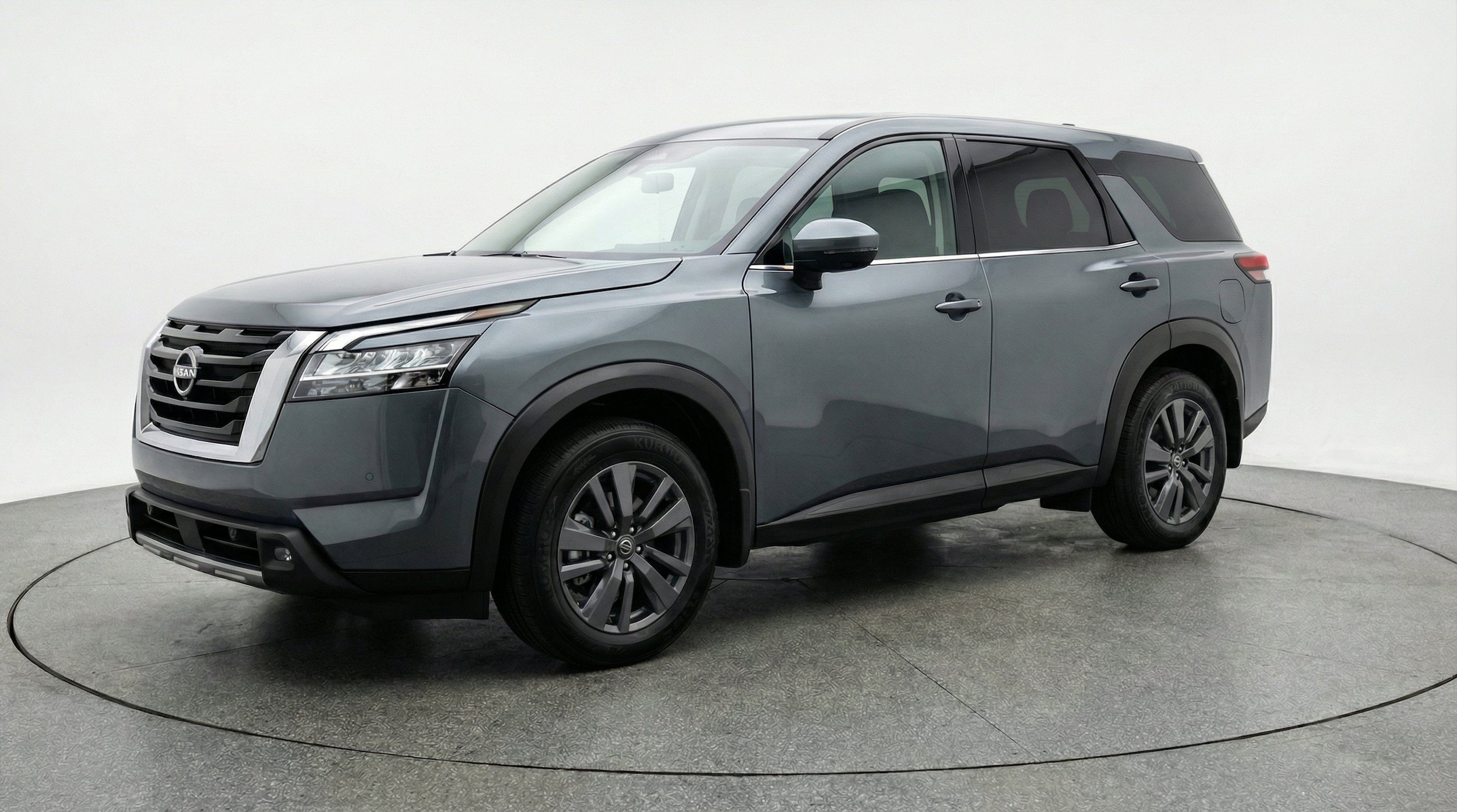 Thumbnail: 2025 Nissan Pathfinder - 2