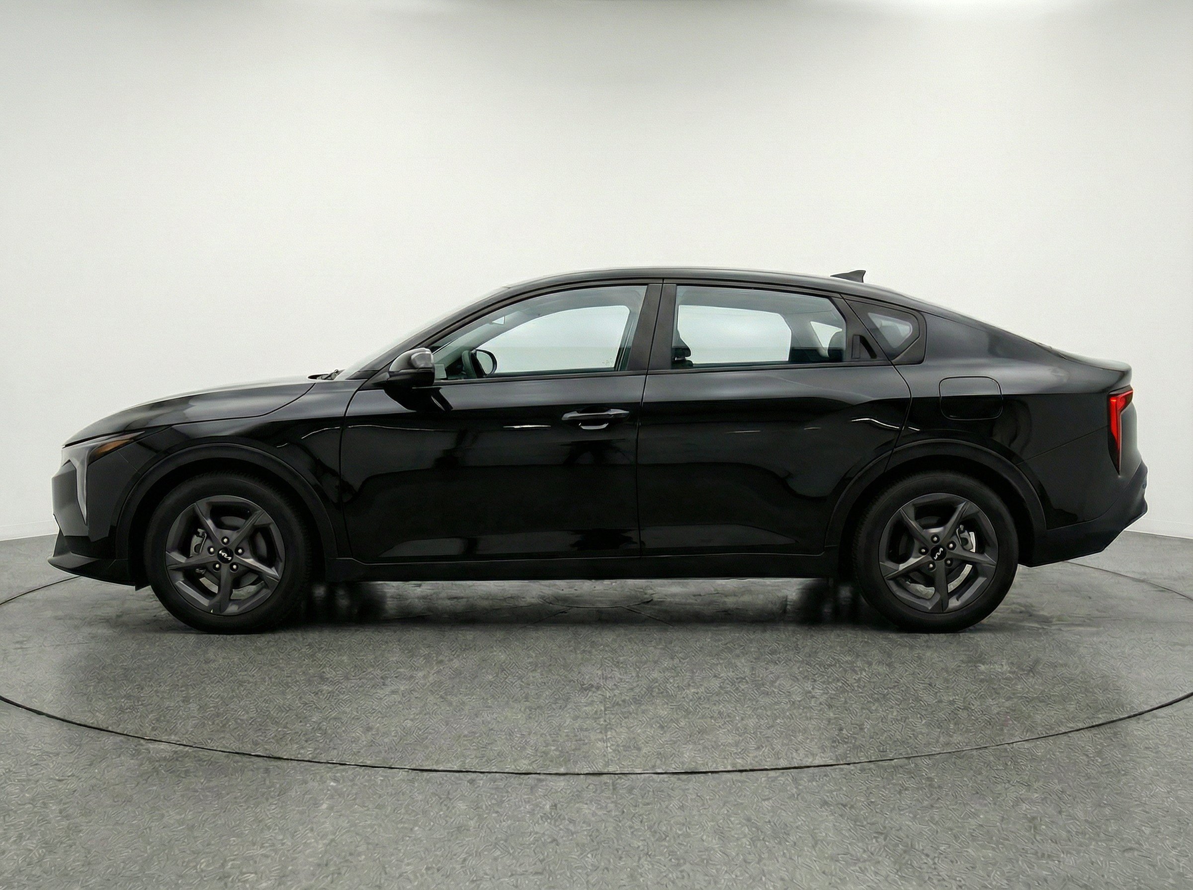 Thumbnail: 2025 Kia K4 - 5