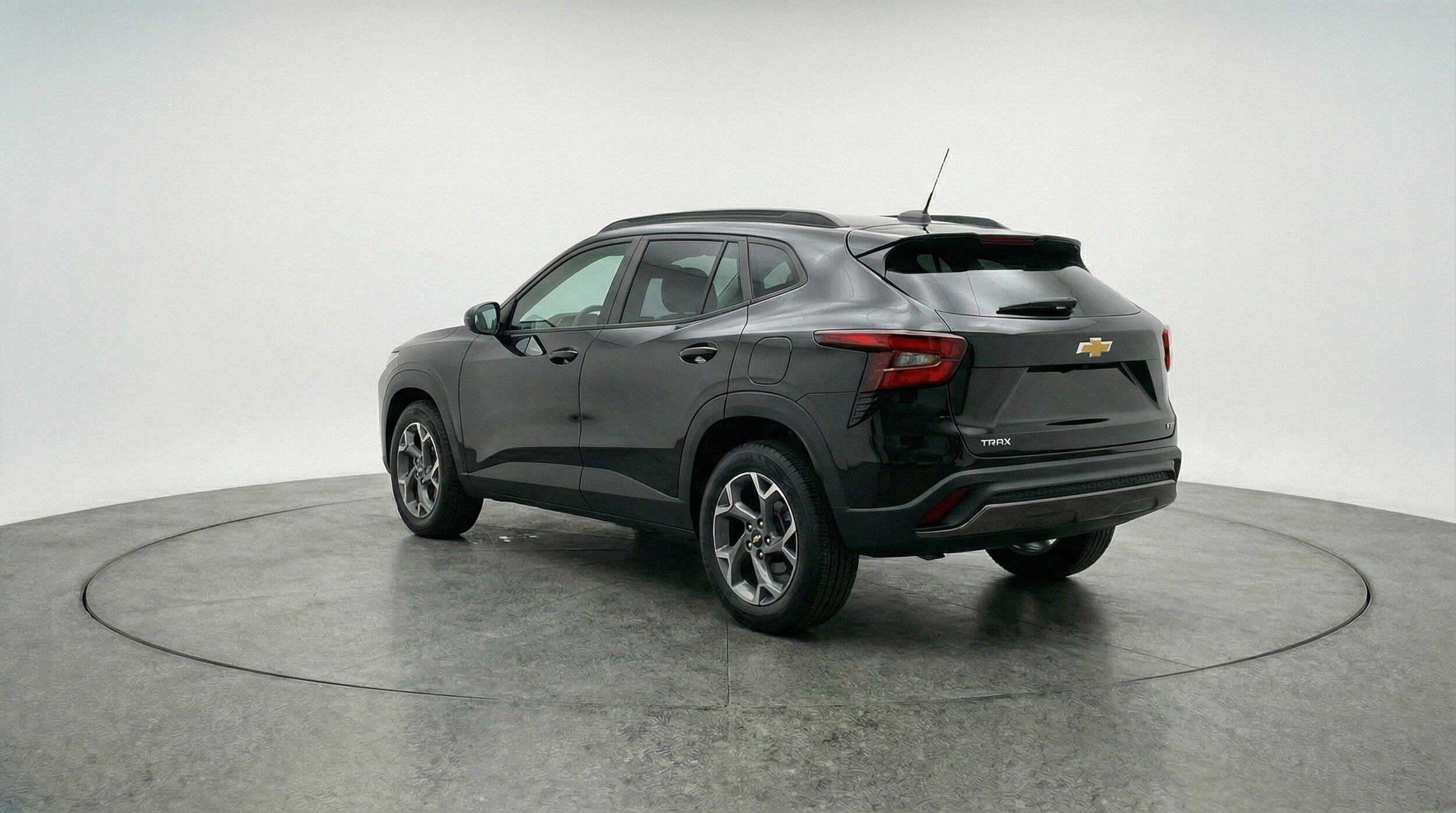 Thumbnail: 2025 Chevrolet Trax - 5