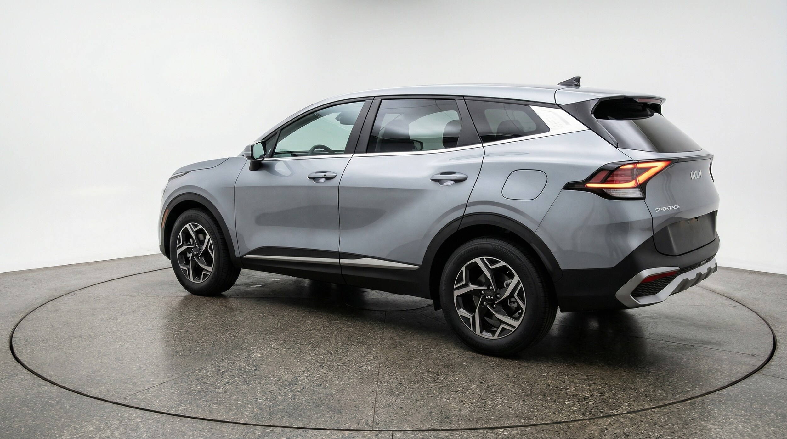 Thumbnail: 2025 Kia Sportage - 5