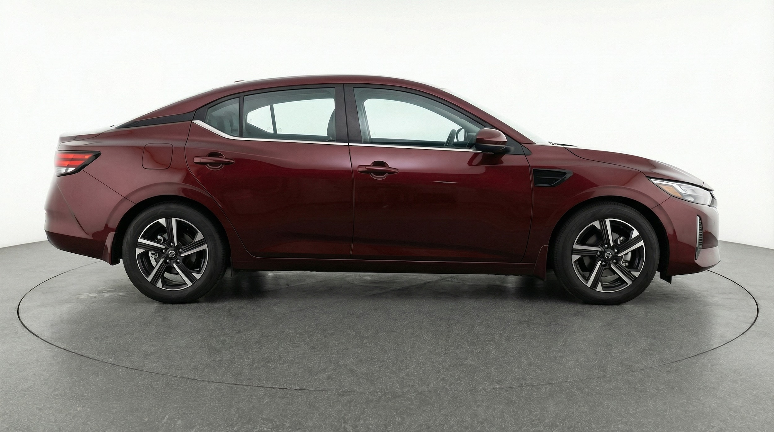 Thumbnail: 2025 Nissan Sentra - 8