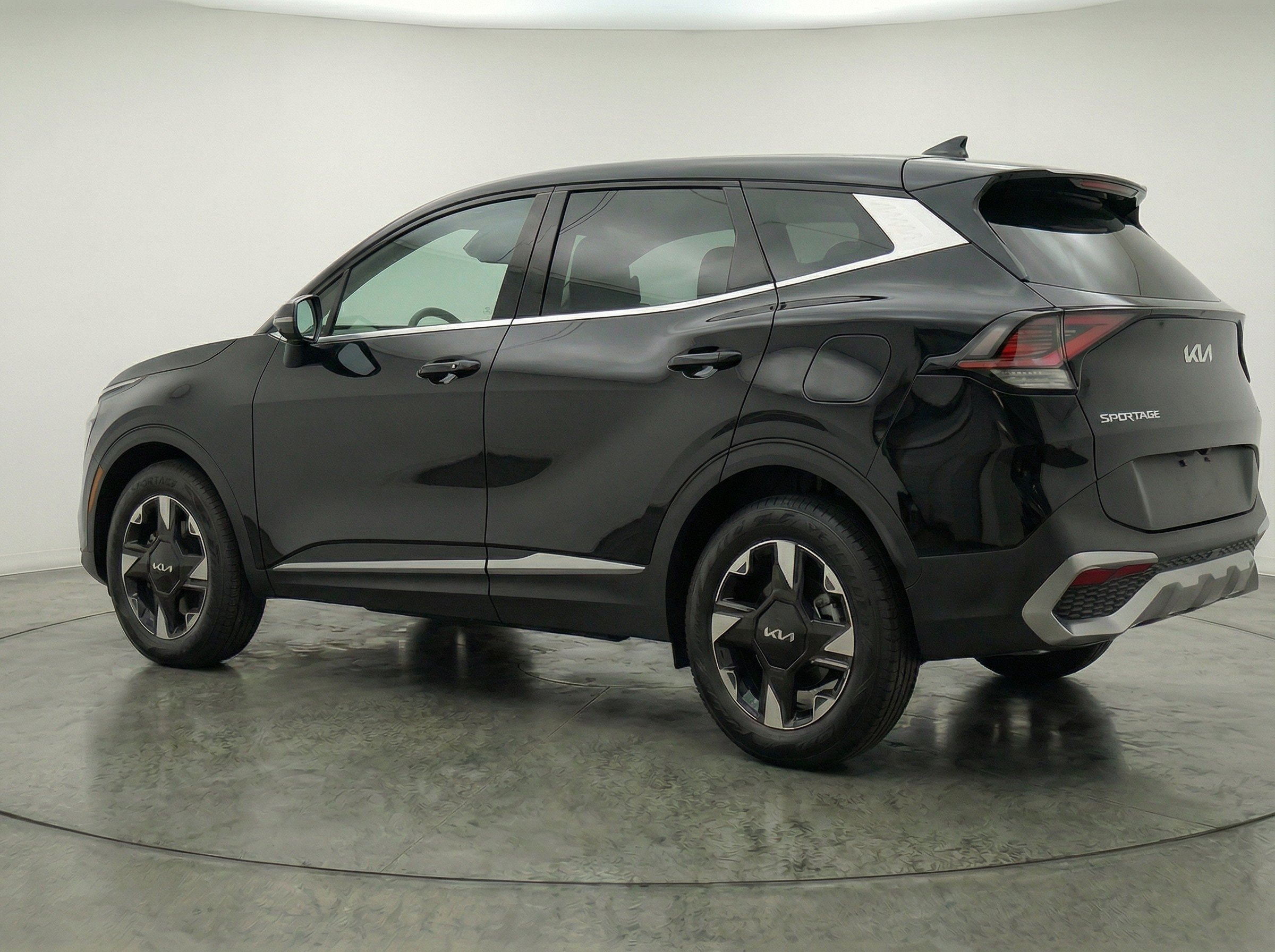 Thumbnail: 2026 Kia Sportage - 5