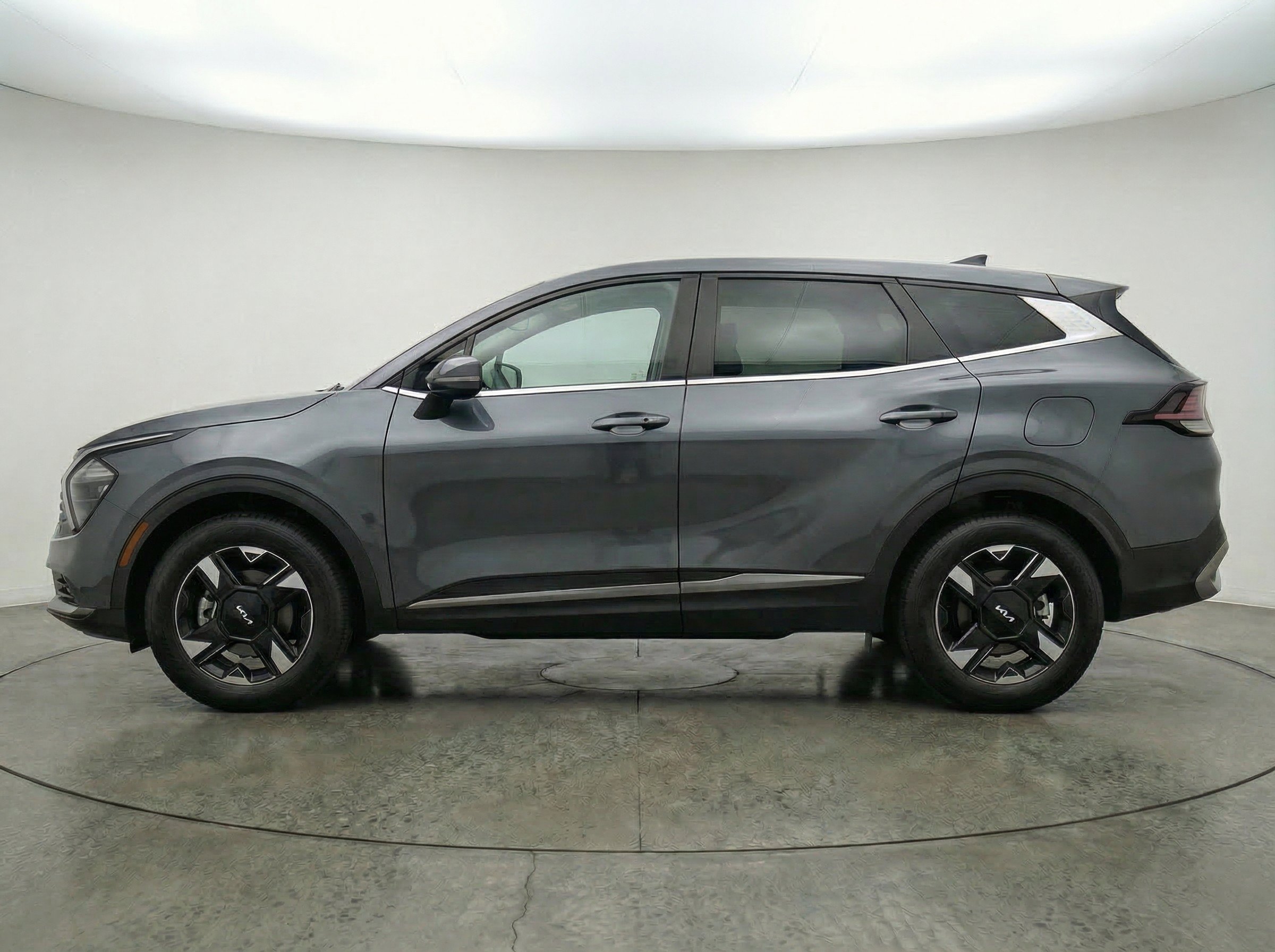 Thumbnail: 2026 Kia Sportage - 3