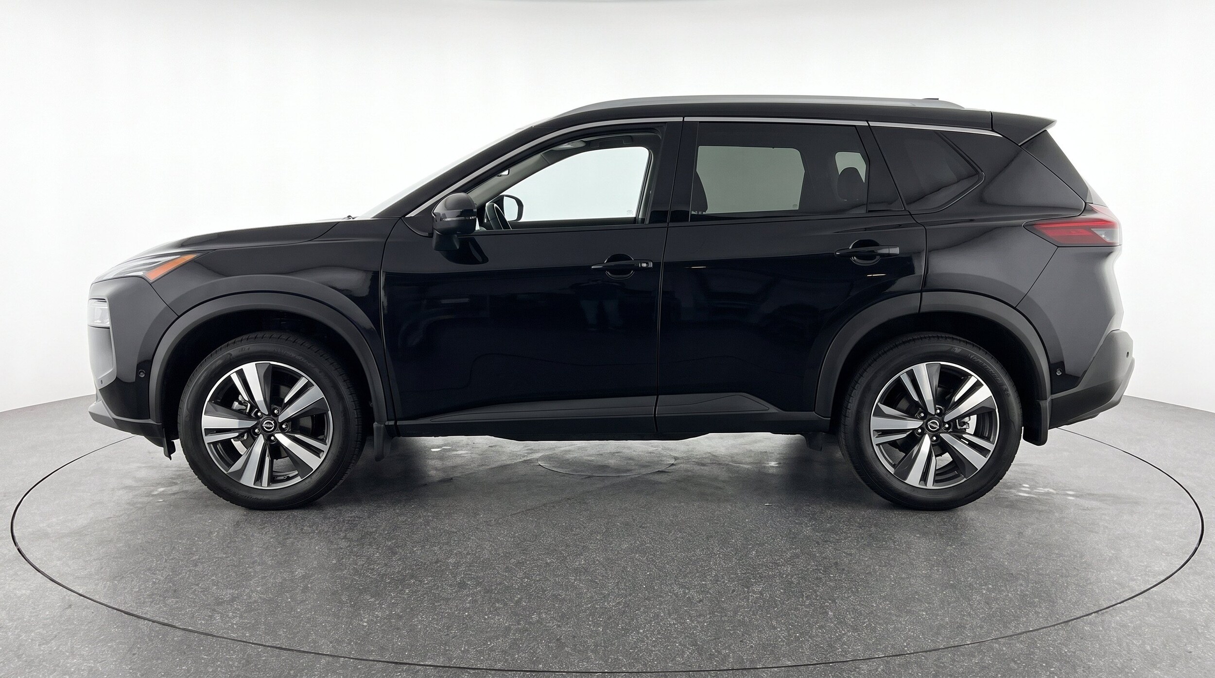 Thumbnail: 2026 Nissan Rogue - 3