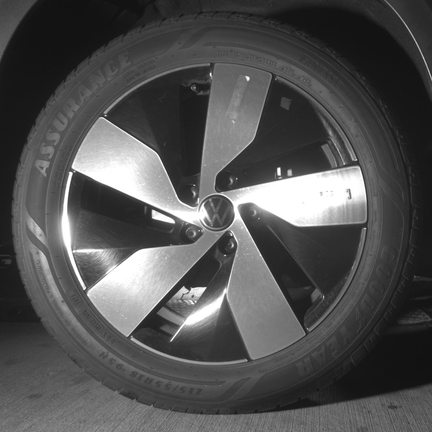 Thumbnail: 2025 Volkswagen Taos - 12