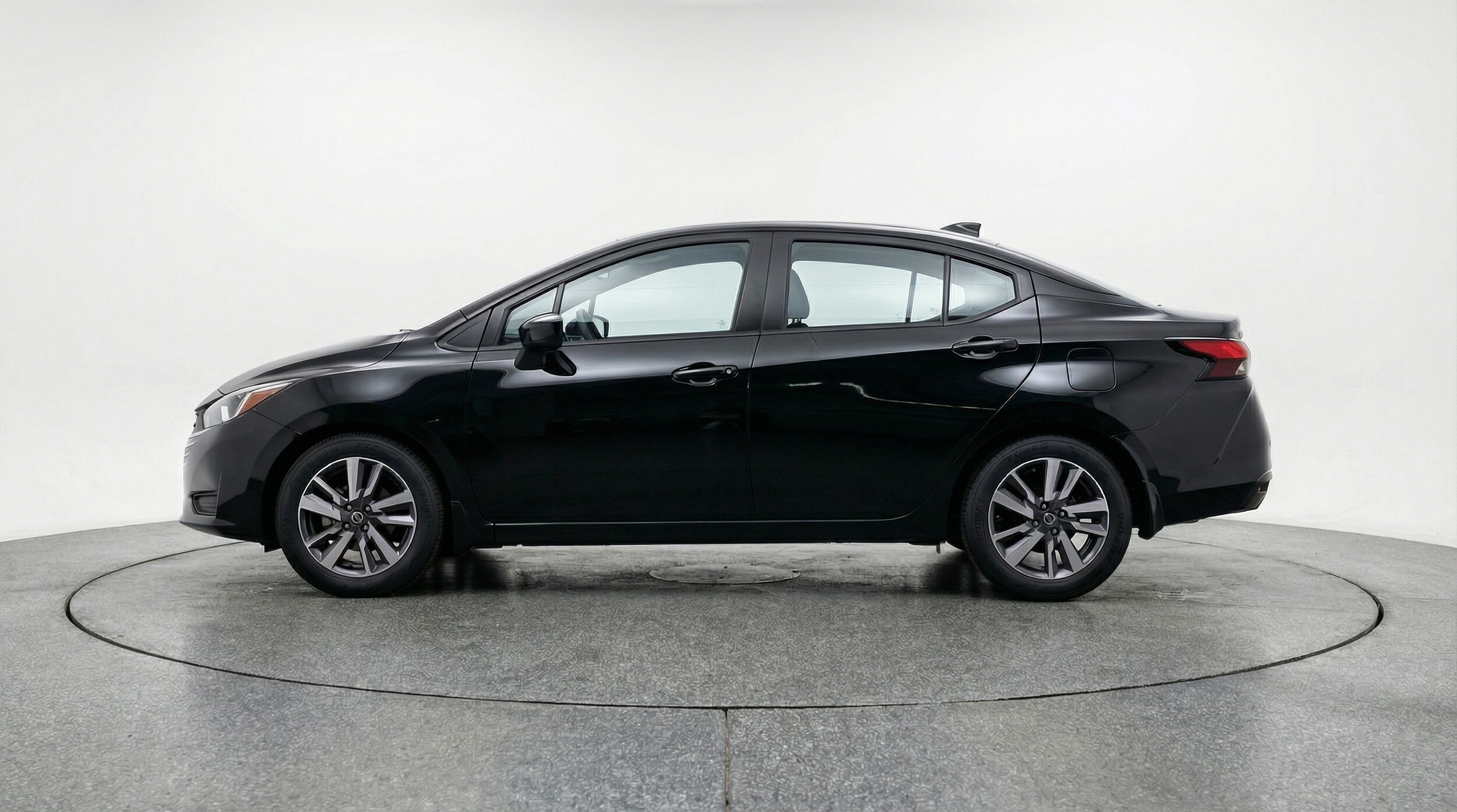 Thumbnail: 2025 Nissan Versa - 4