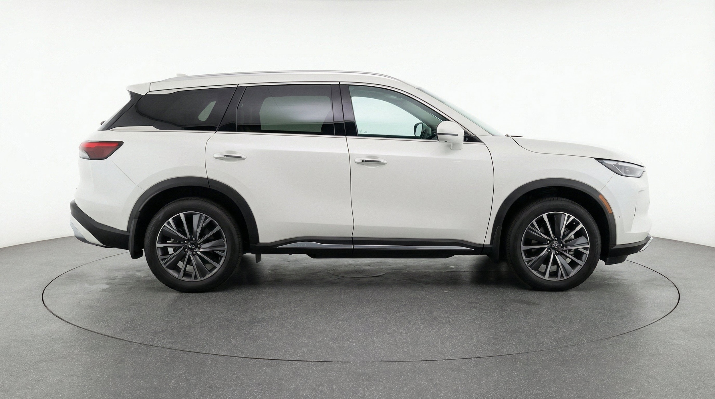 Thumbnail: 2026 INFINITI QX60 - 9