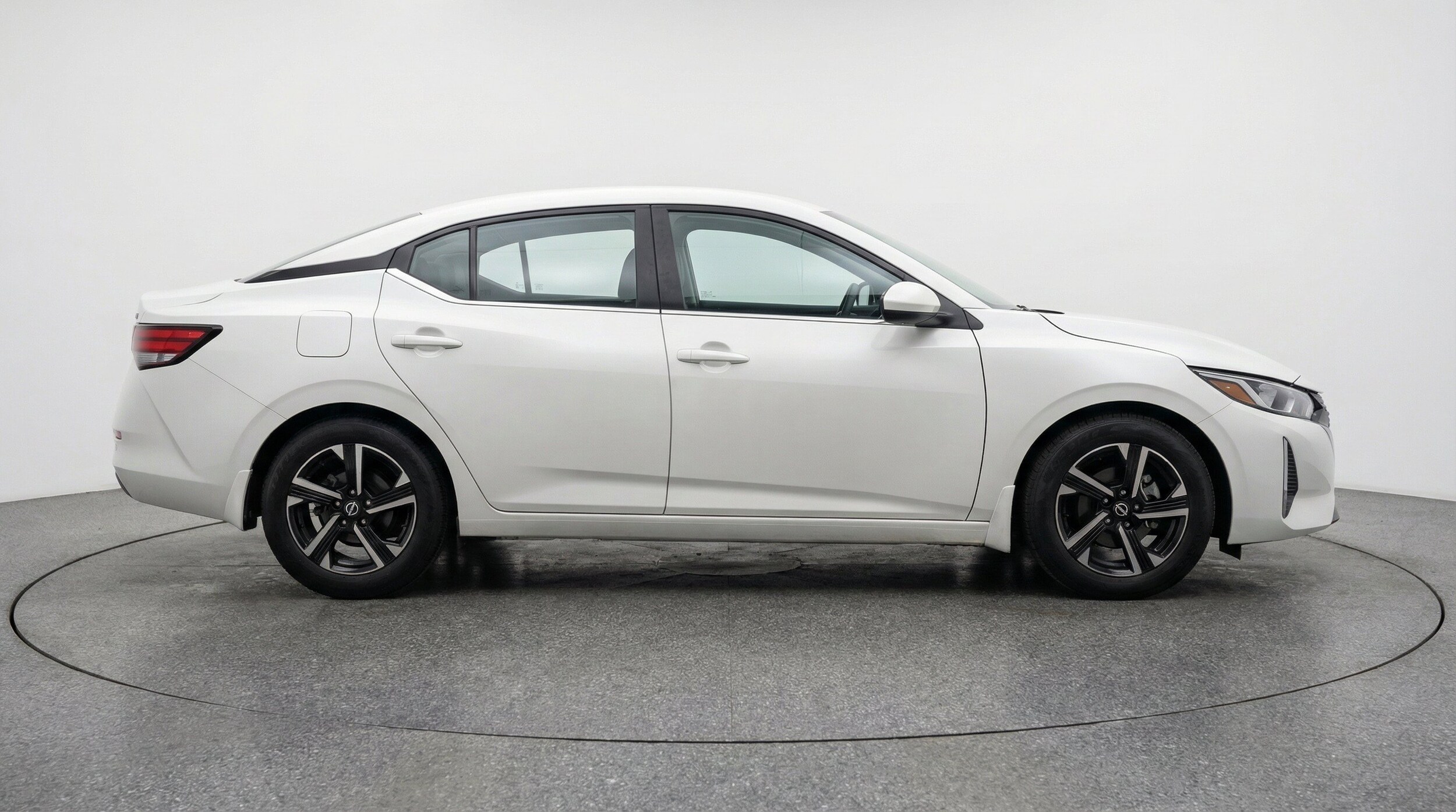 Thumbnail: 2025 Nissan Sentra - 11