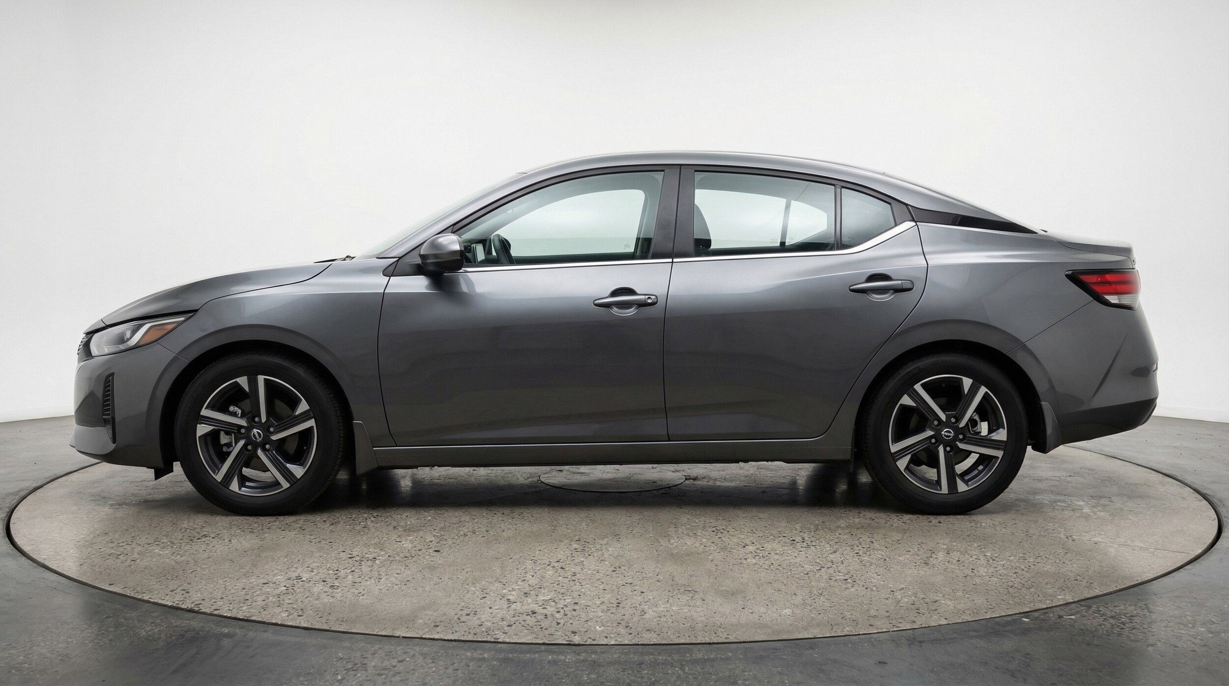 Thumbnail: 2025 Nissan Sentra - 3