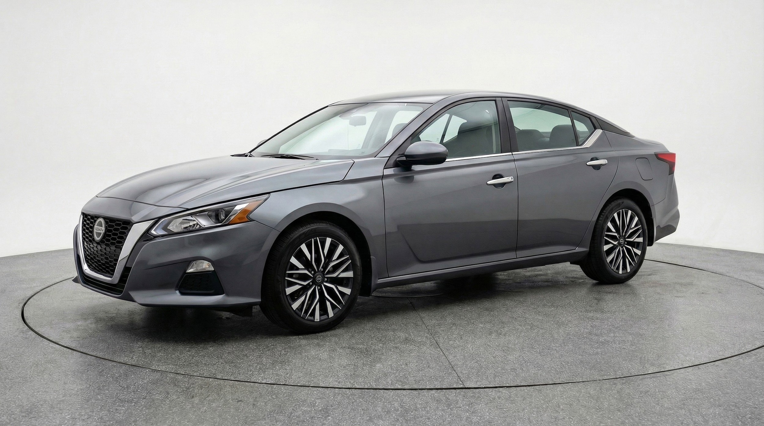 Thumbnail: 2025 Nissan Altima - 2