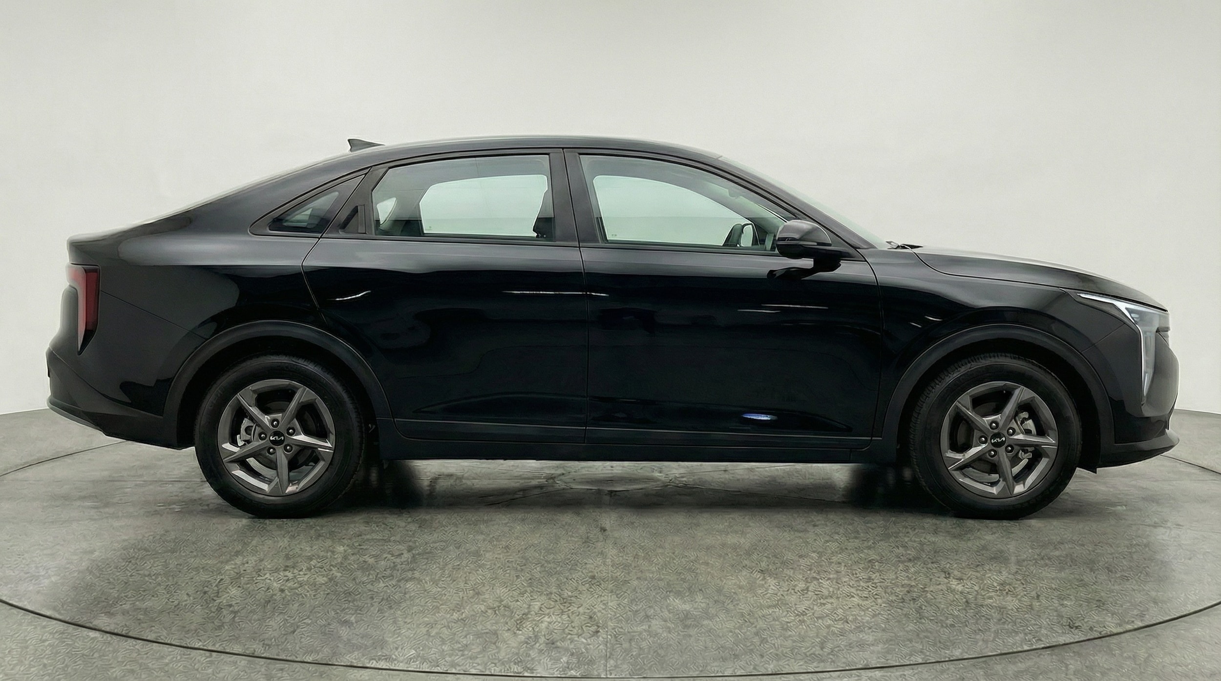 Thumbnail: 2025 Kia K4 - 8