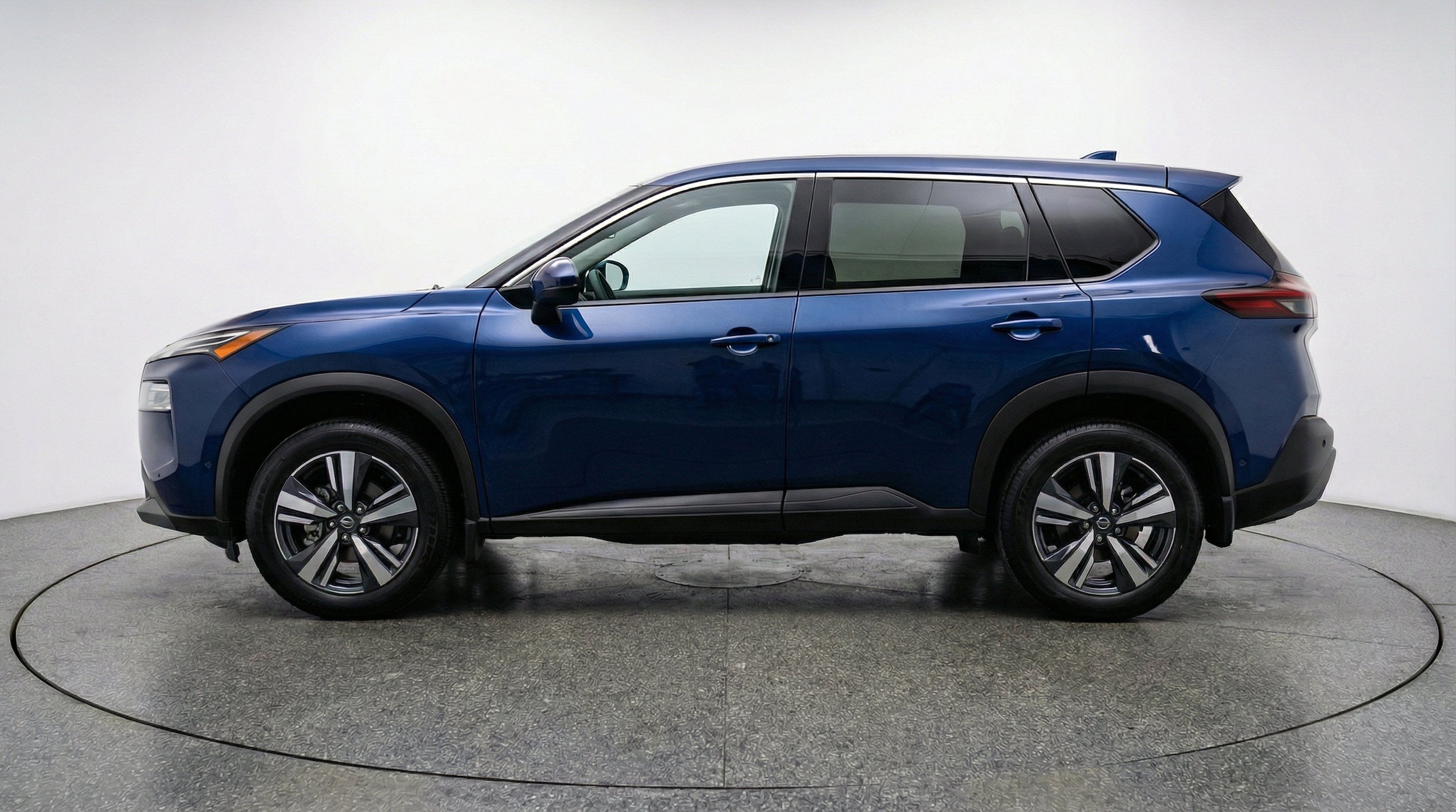 Thumbnail: 2026 Nissan Rogue - 3