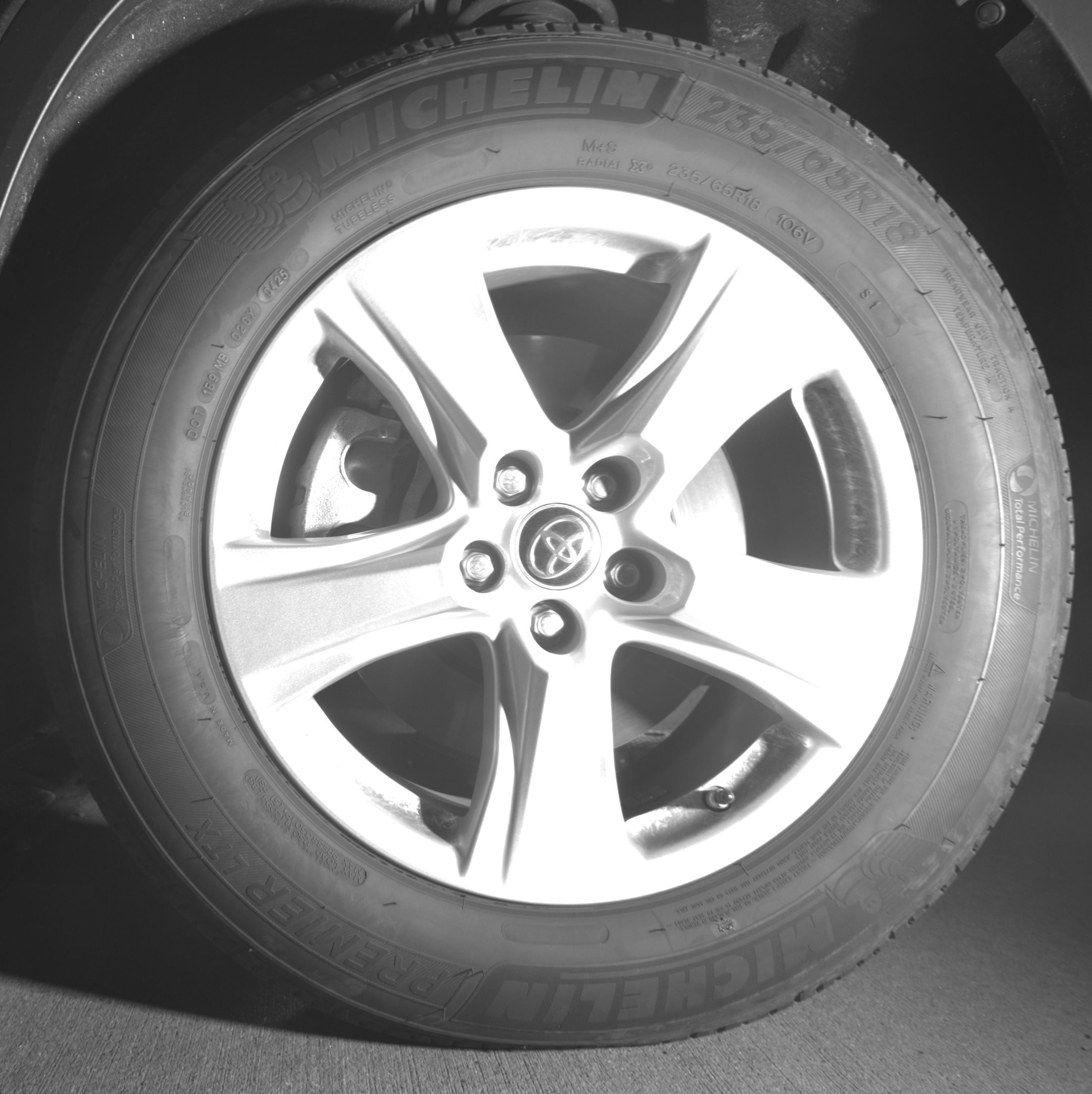 Thumbnail: 2025 Toyota Highlander - 9