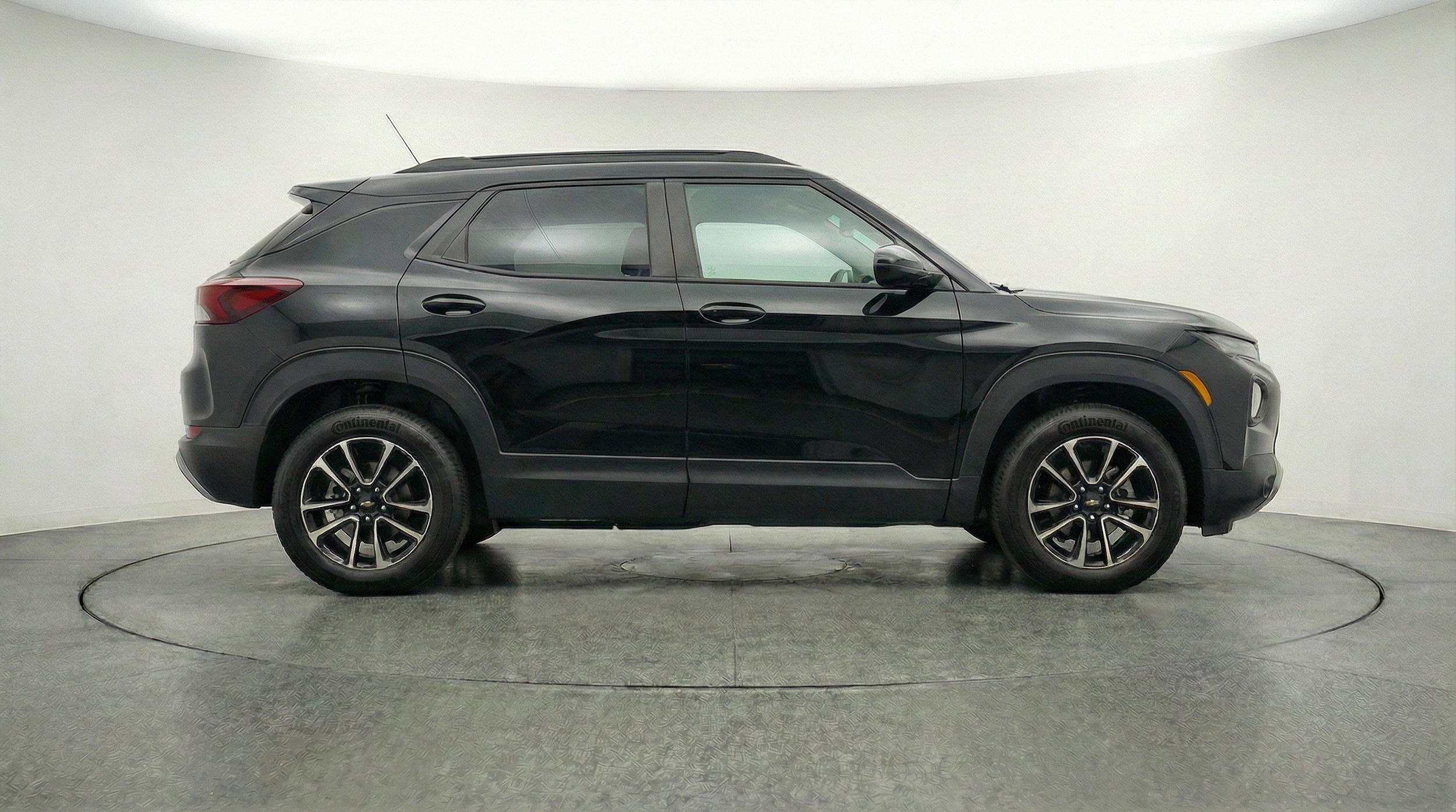 Thumbnail: 2025 Chevrolet TrailBlazer - 9