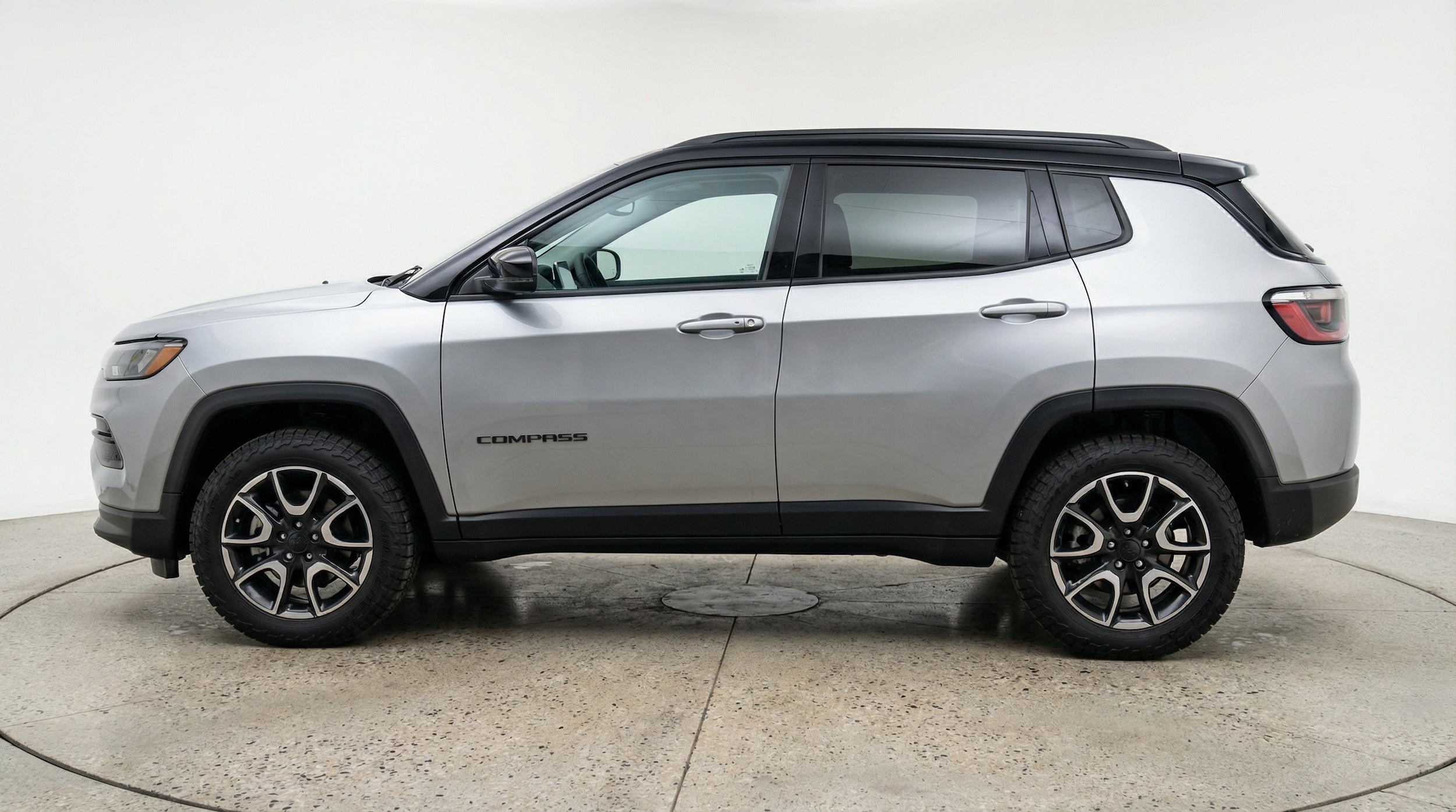 Thumbnail: 2025 Jeep Compass - 4