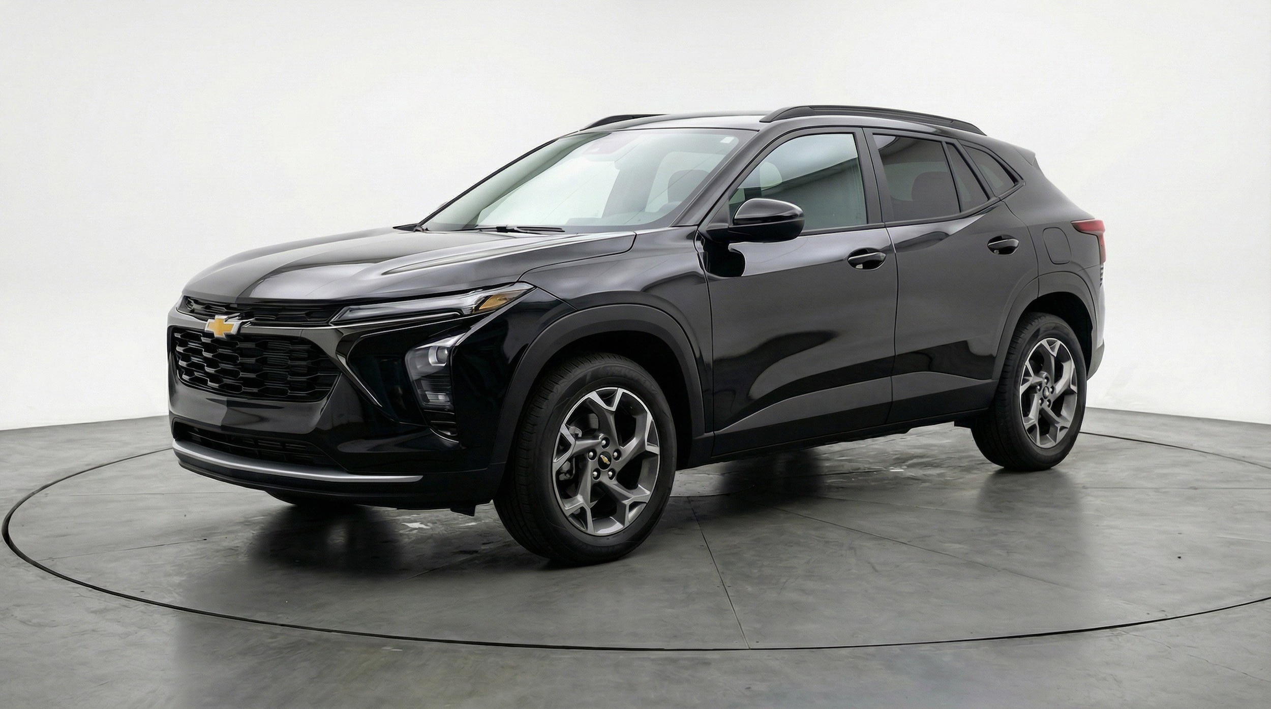 Thumbnail: 2025 Chevrolet Trax - 2