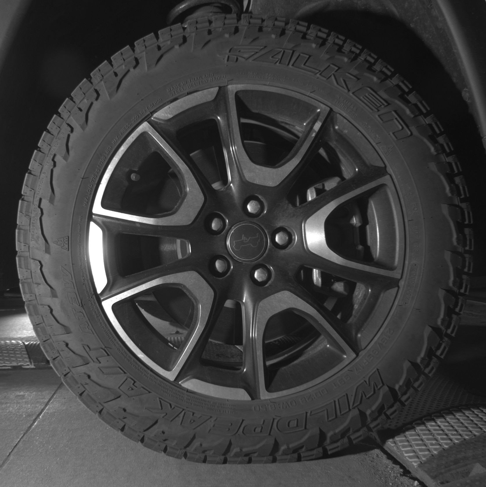 Thumbnail: 2025 Jeep Compass - 14