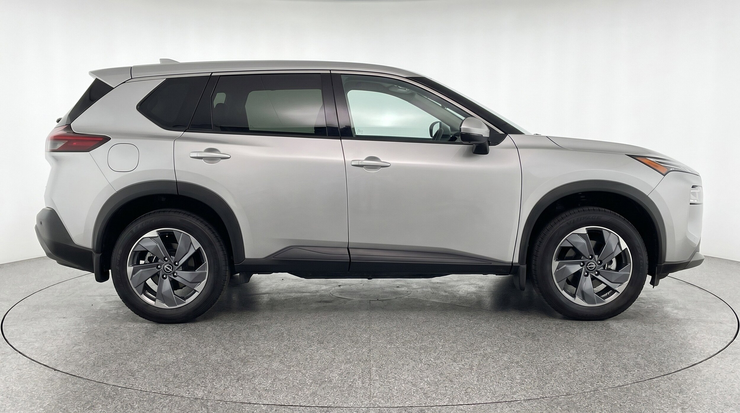 Thumbnail: 2025 Nissan Rogue - 9